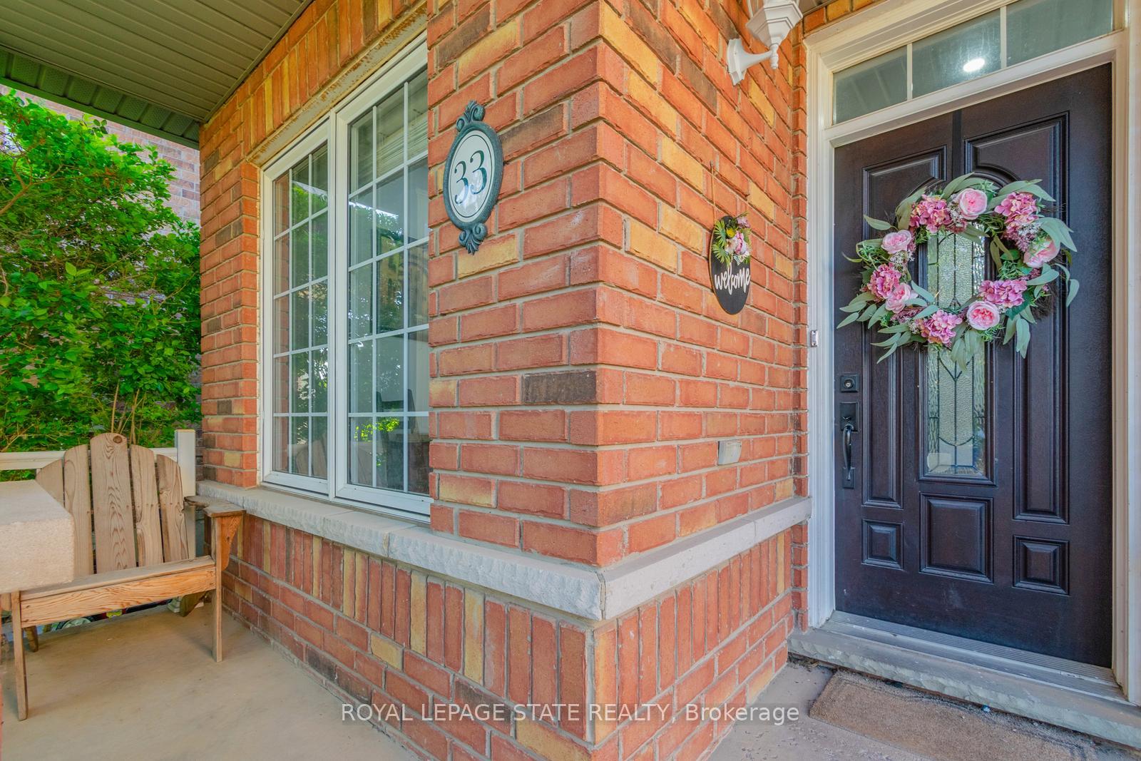 Photo 6 of 33 Panorama Way, Hamilton, Stoney Creek — HOMEH