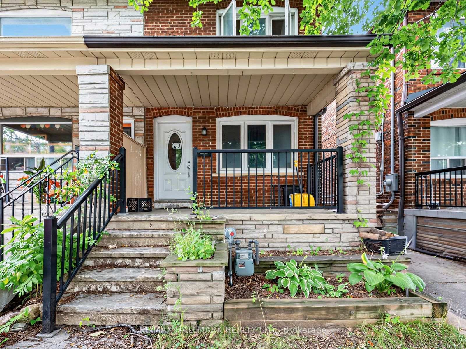 Photo 2 of Unit Lower, 271 Atlas Avenue, Toronto, Oakwood Village — HOMEH