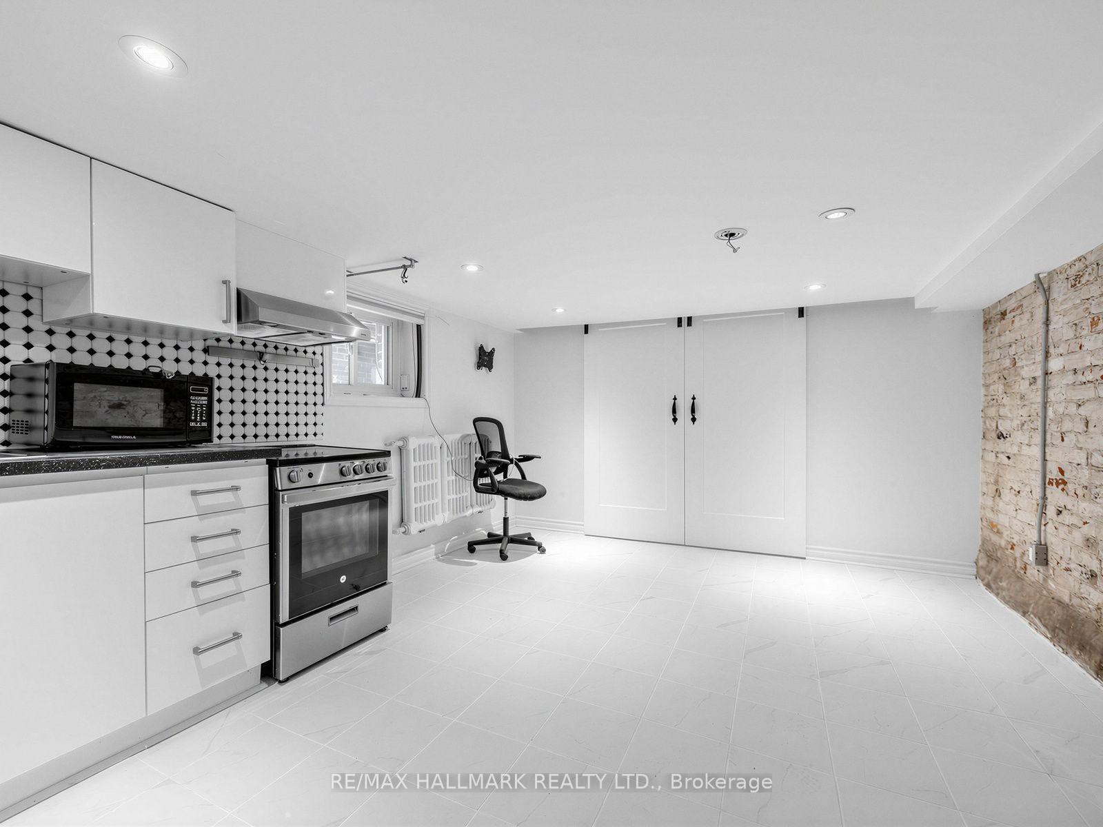 Photo 8 of Unit Lower, 271 Atlas Avenue, Toronto, Oakwood Village — HOMEH