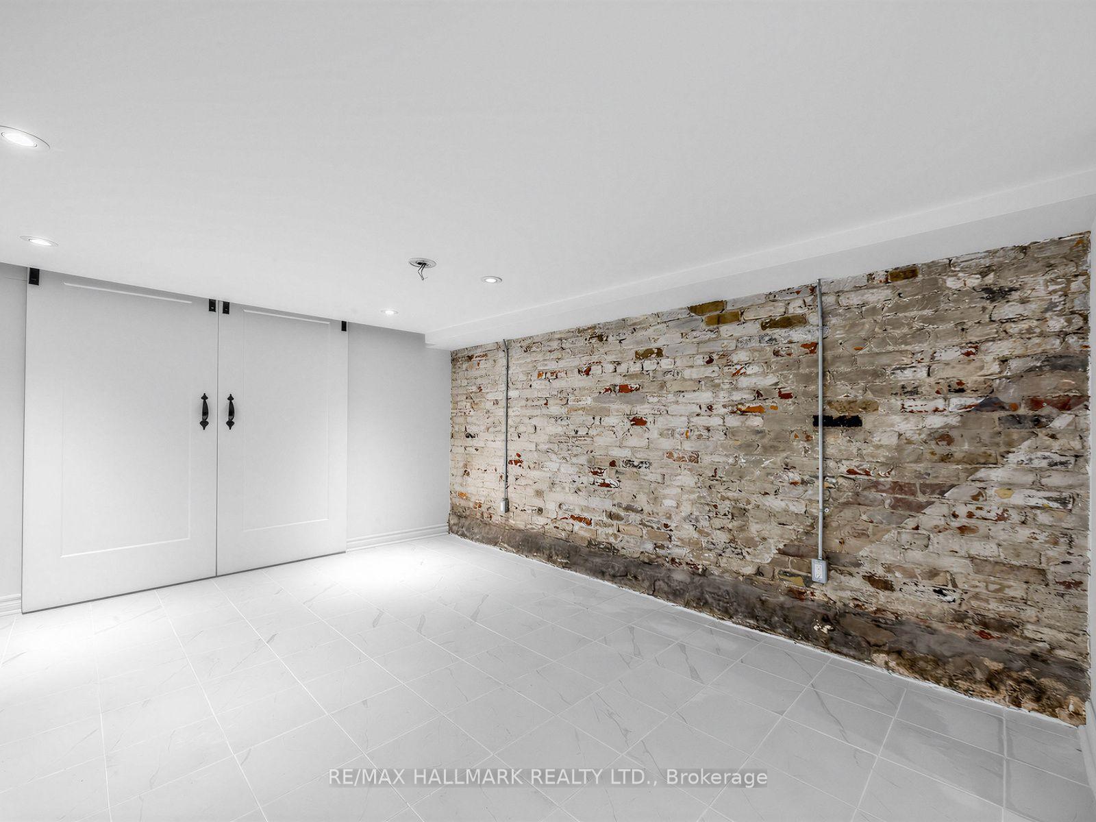 Photo 12 of Unit Lower, 271 Atlas Avenue, Toronto, Oakwood Village — HOMEH