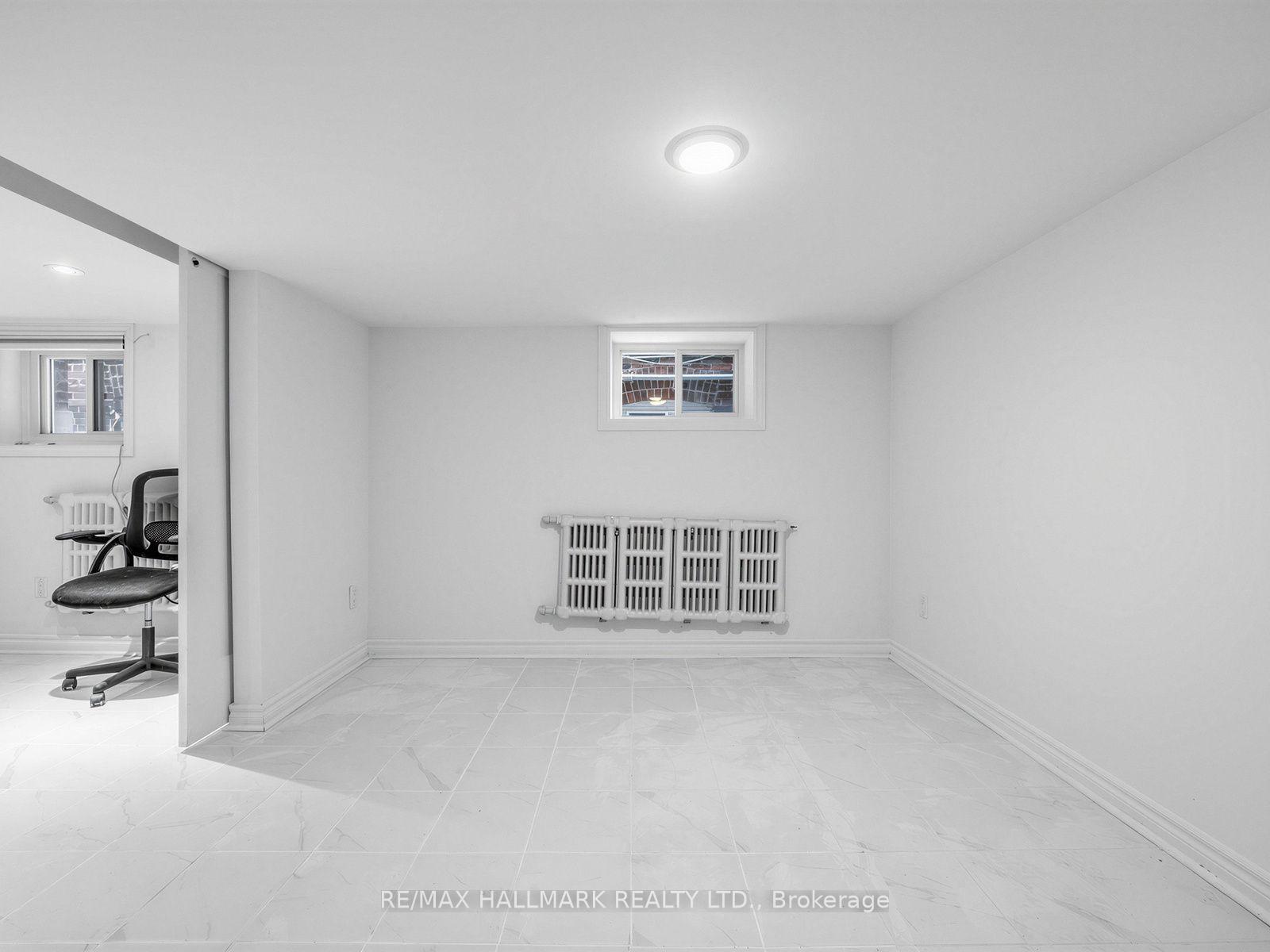 Photo 16 of Unit Lower, 271 Atlas Avenue, Toronto, Oakwood Village — HOMEH