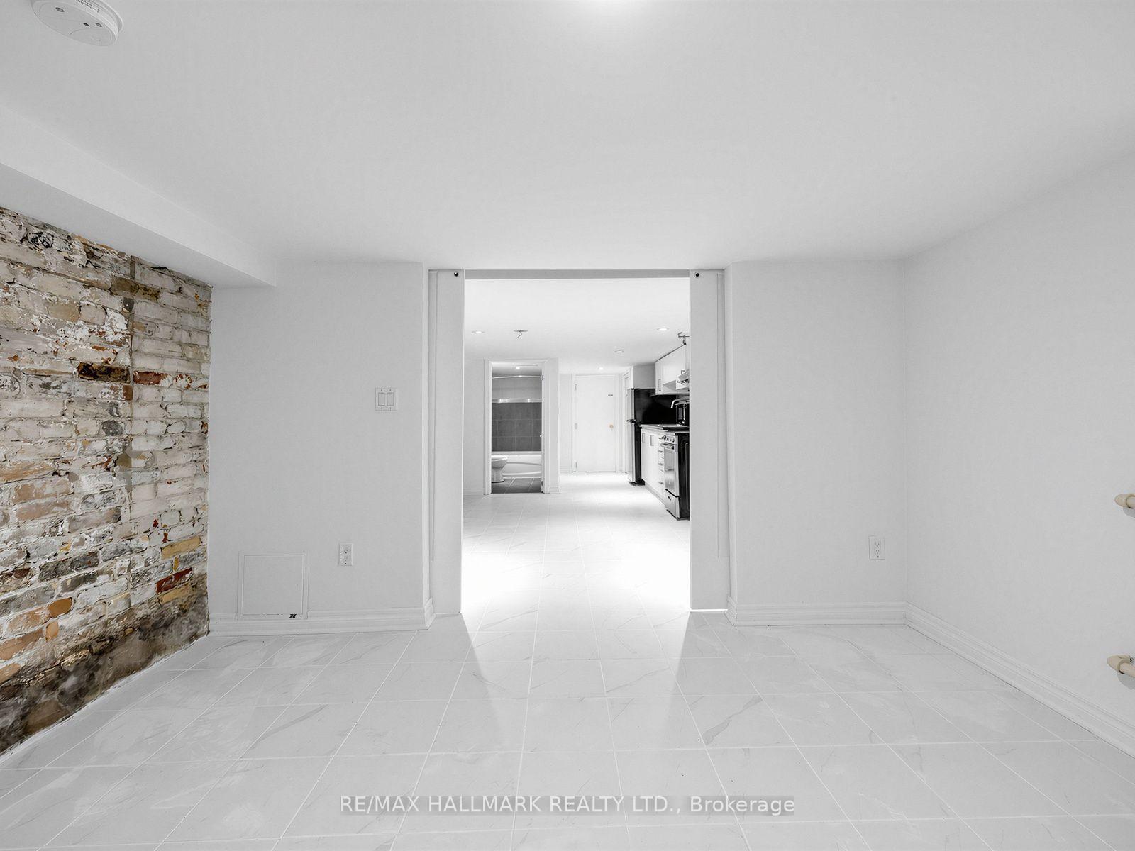 Photo 18 of Unit Lower, 271 Atlas Avenue, Toronto, Oakwood Village — HOMEH