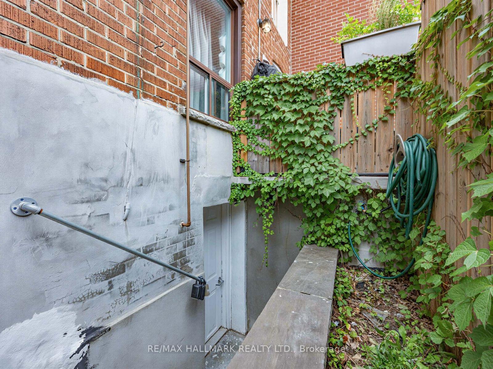 Photo 21 of Unit Lower, 271 Atlas Avenue, Toronto, Oakwood Village — HOMEH