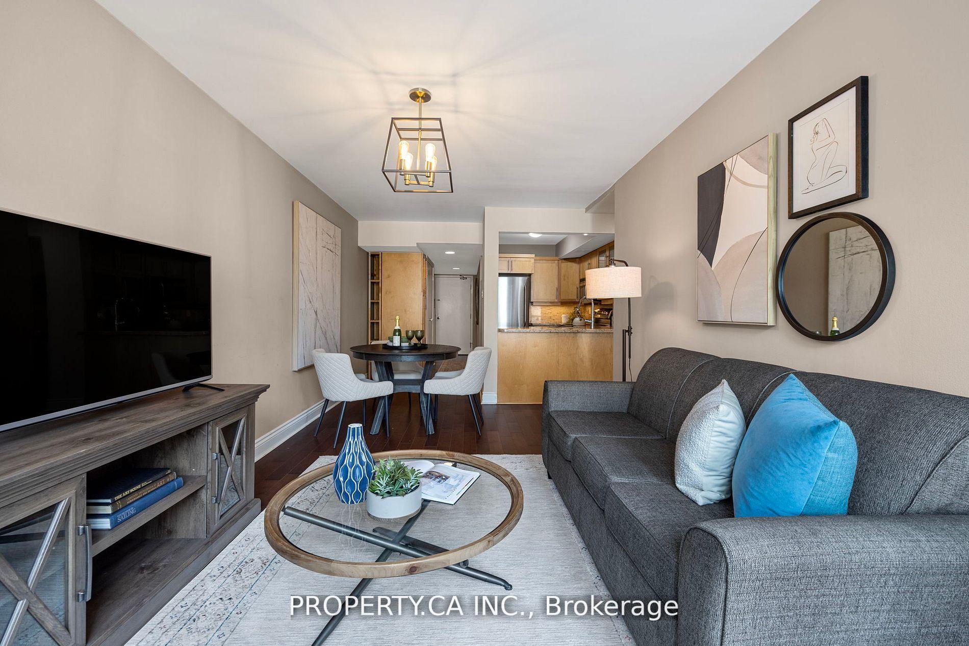 Photo 4 of Unit 708, 92 King Street E, Toronto, Church-Yonge Corridor — HOMEH