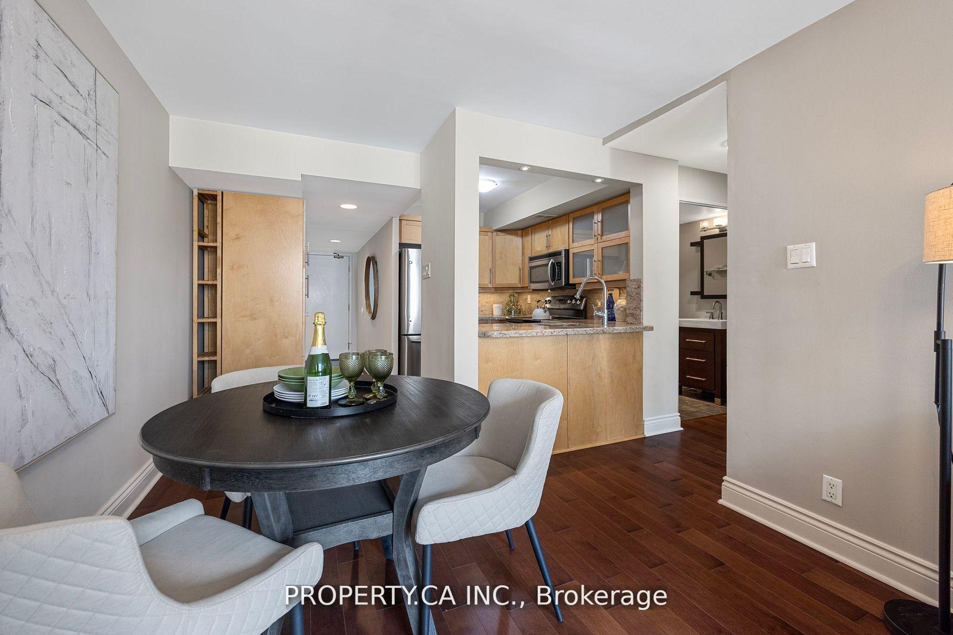 Photo 6 of Unit 708, 92 King Street E, Toronto, Church-Yonge Corridor — HOMEH