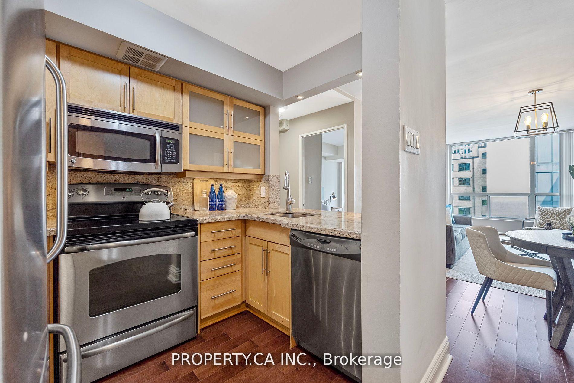 Photo 9 of Unit 708, 92 King Street E, Toronto, Church-Yonge Corridor — HOMEH