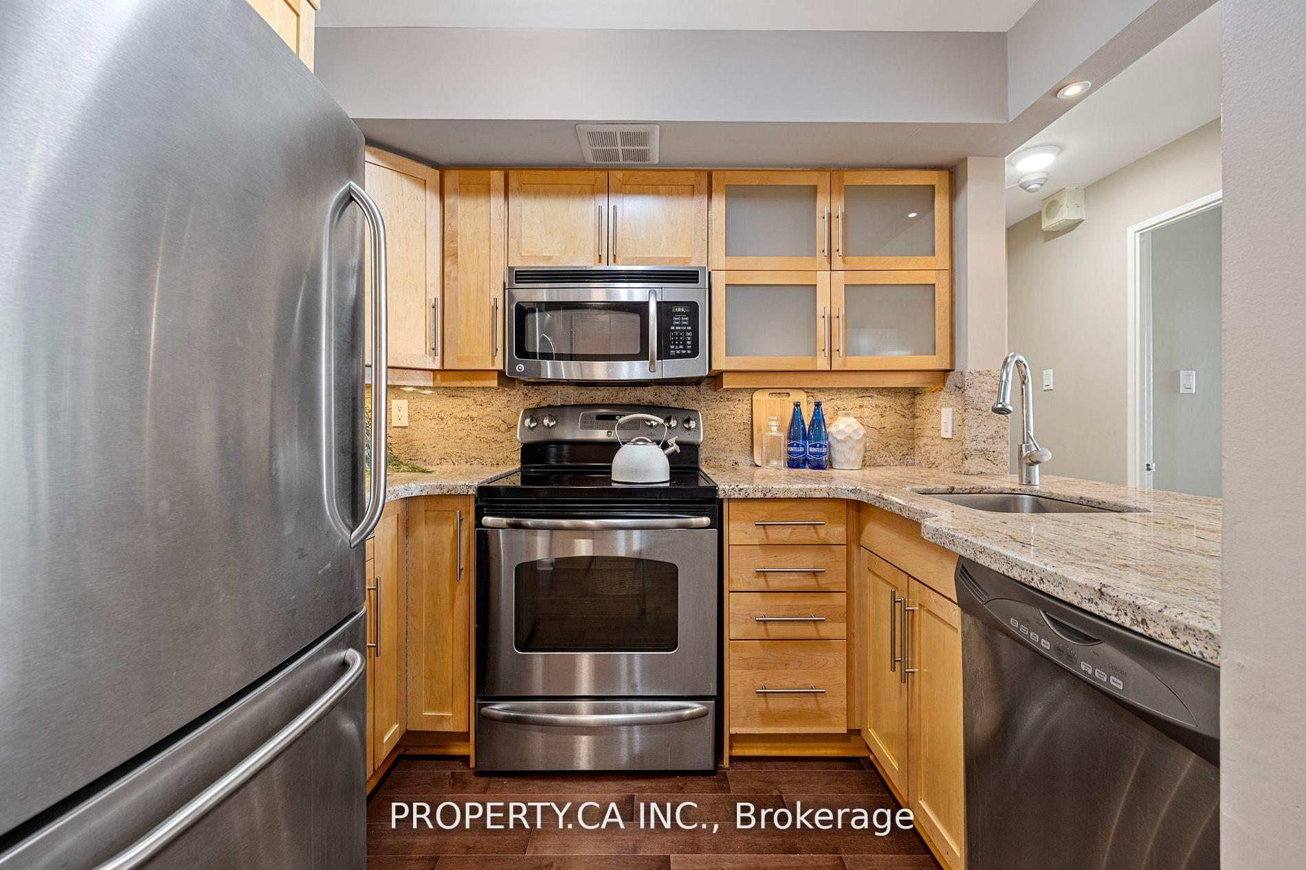Photo 10 of Unit 708, 92 King Street E, Toronto, Church-Yonge Corridor — HOMEH