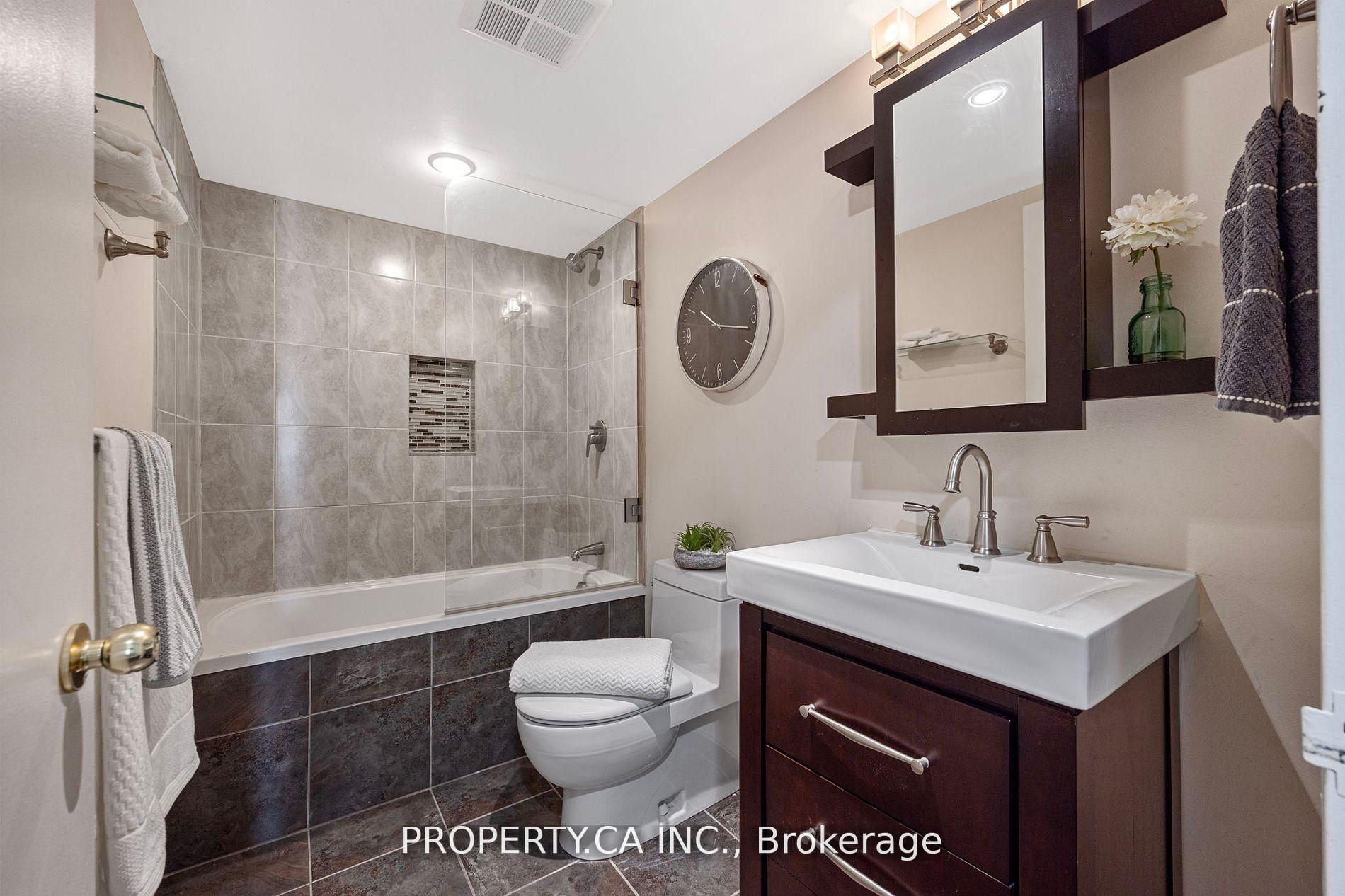 Photo 15 of Unit 708, 92 King Street E, Toronto, Church-Yonge Corridor — HOMEH