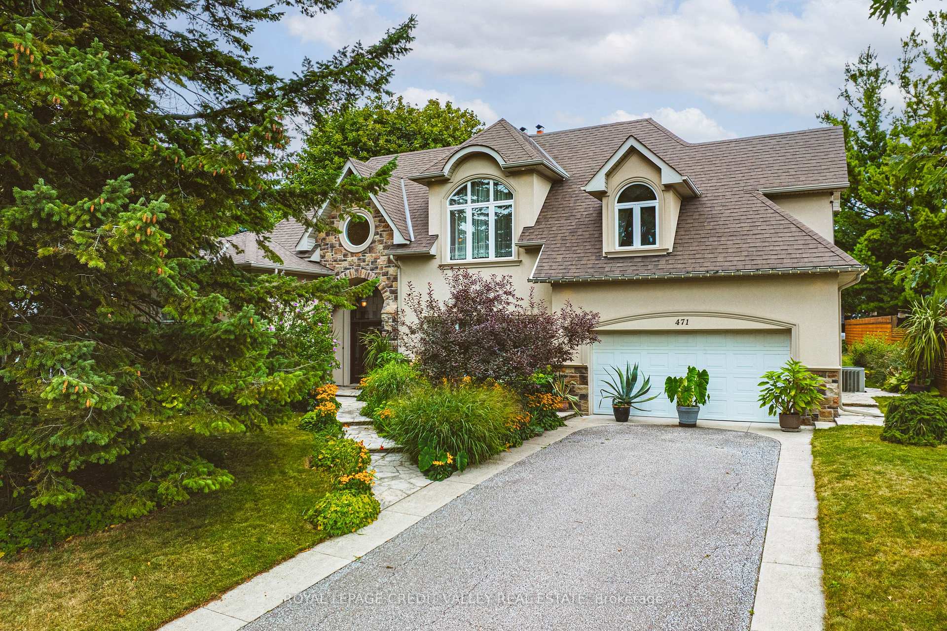 Photo 1 of 471 The Kingsway, Etobicoke, Kingsway South — HOMEH