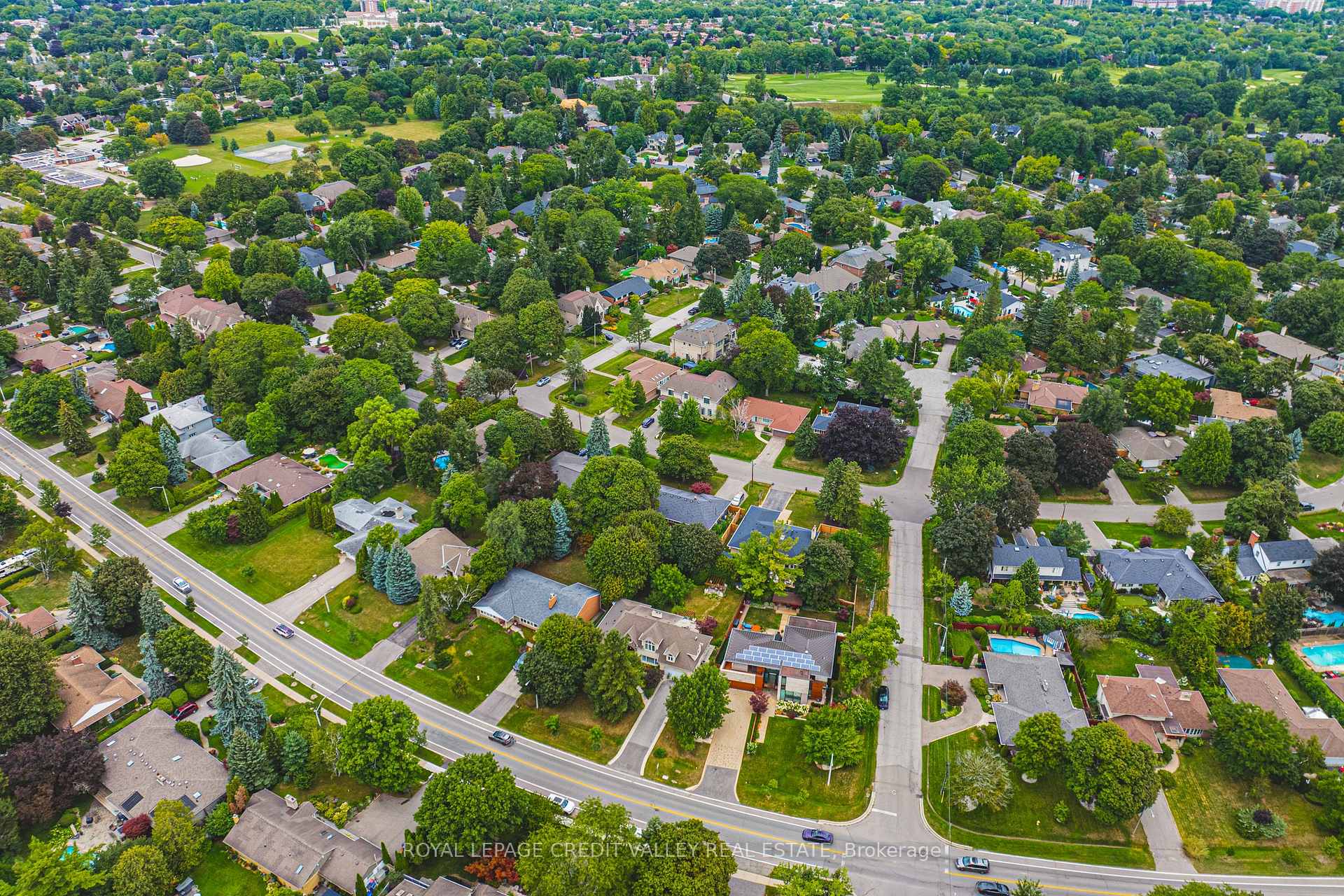 Photo 49 of 471 The Kingsway, Etobicoke, Kingsway South — HOMEH