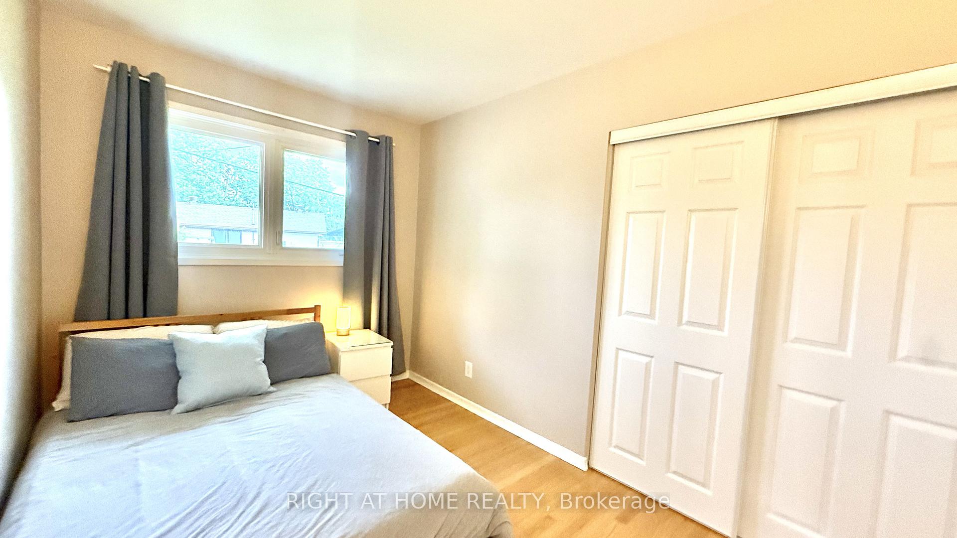 Photo 16 of 989 Goren Avenue, Ottawa, Elmvale Acres/Urbandale — HOMEH
