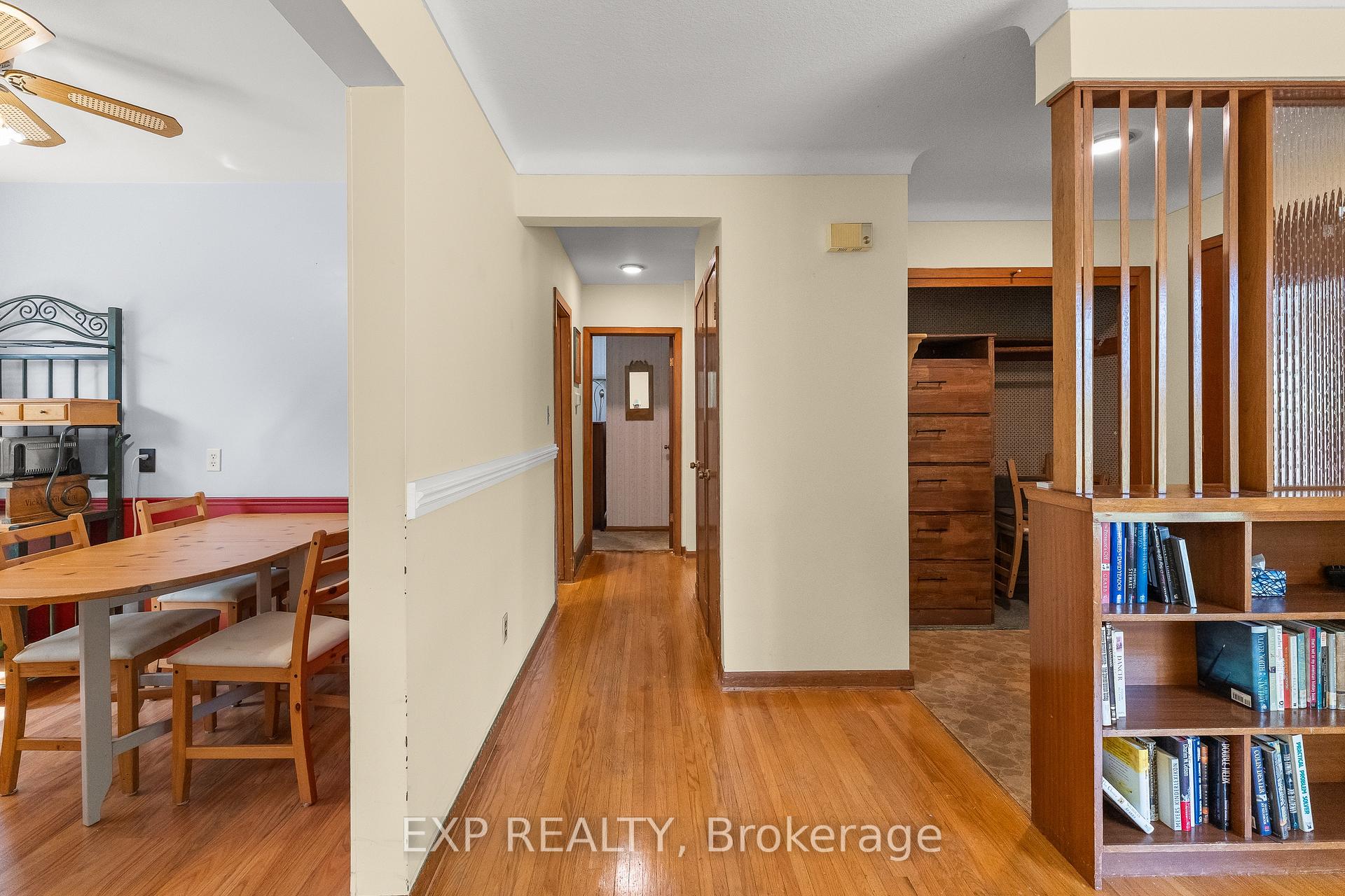 Photo 10 of 186A Lakeshore Road, St. Catharines, Vine/Linwell — HOMEH