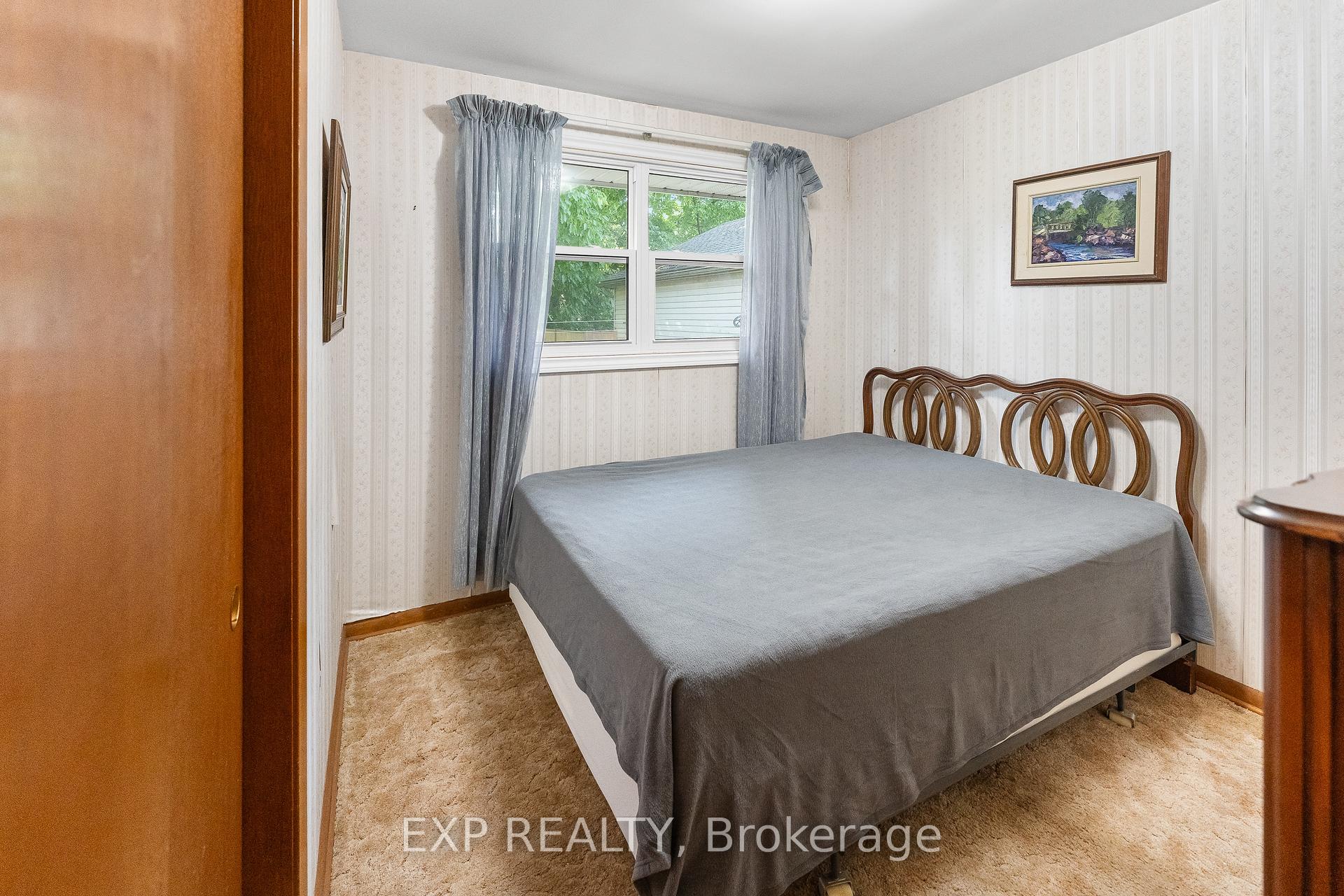 Photo 20 of 186A Lakeshore Road, St. Catharines, Vine/Linwell — HOMEH