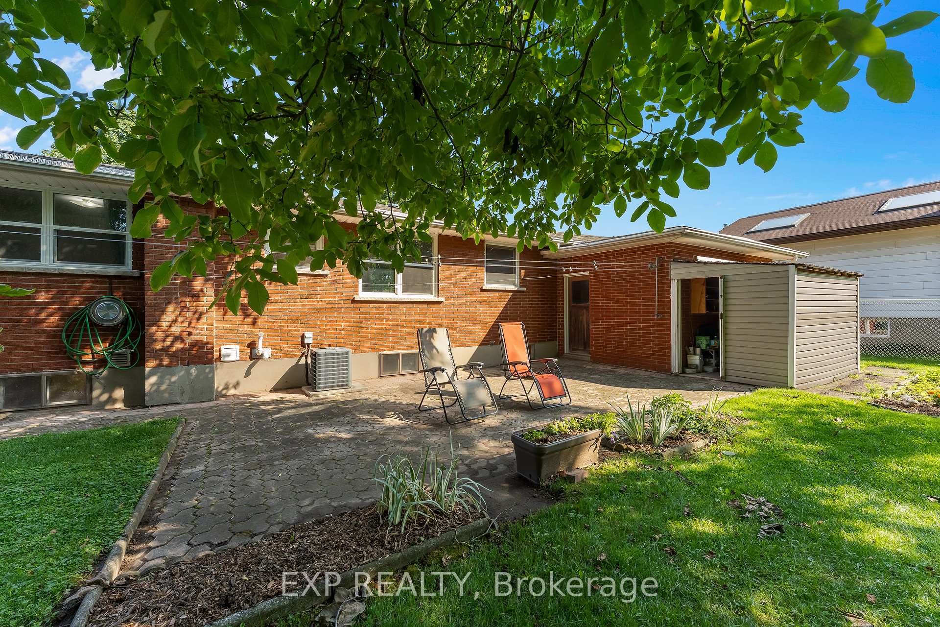 Photo 35 of 186A Lakeshore Road, St. Catharines, Vine/Linwell — HOMEH