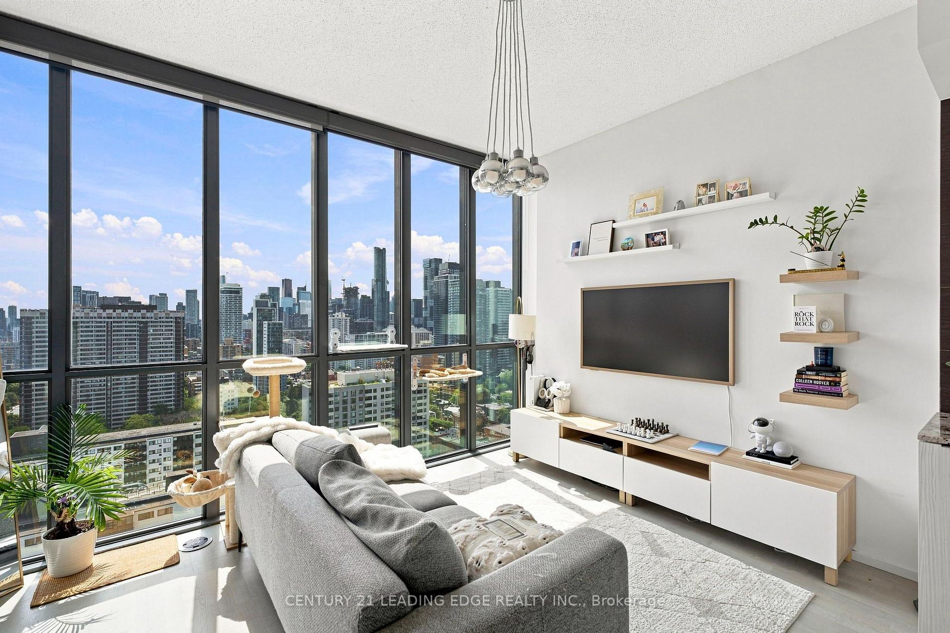 Photo 8 of Unit 2203, 101 Charles Street E, Toronto, Church-Yonge Corridor — HOMEH