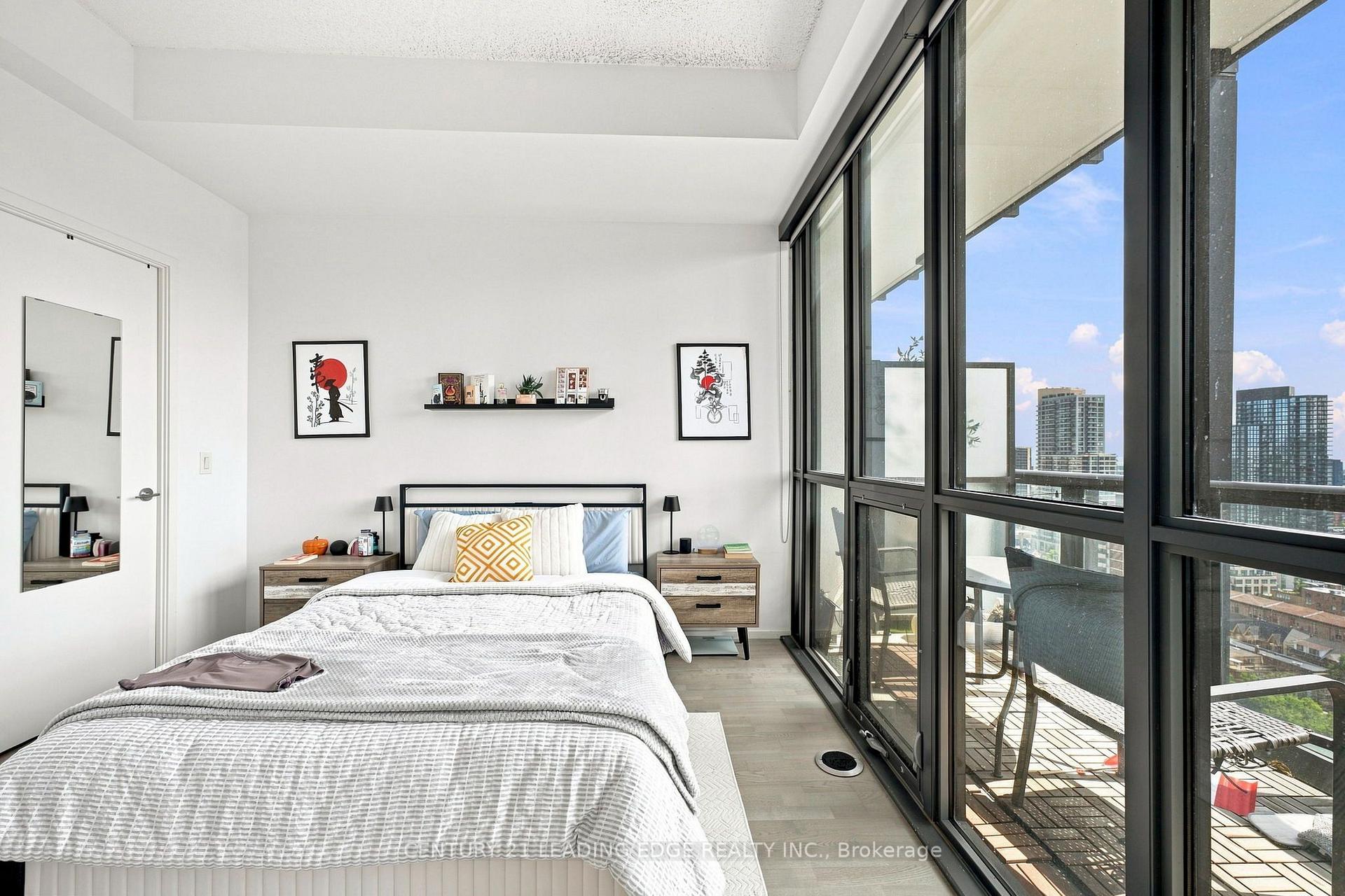 Photo 10 of Unit 2203, 101 Charles Street E, Toronto, Church-Yonge Corridor — HOMEH