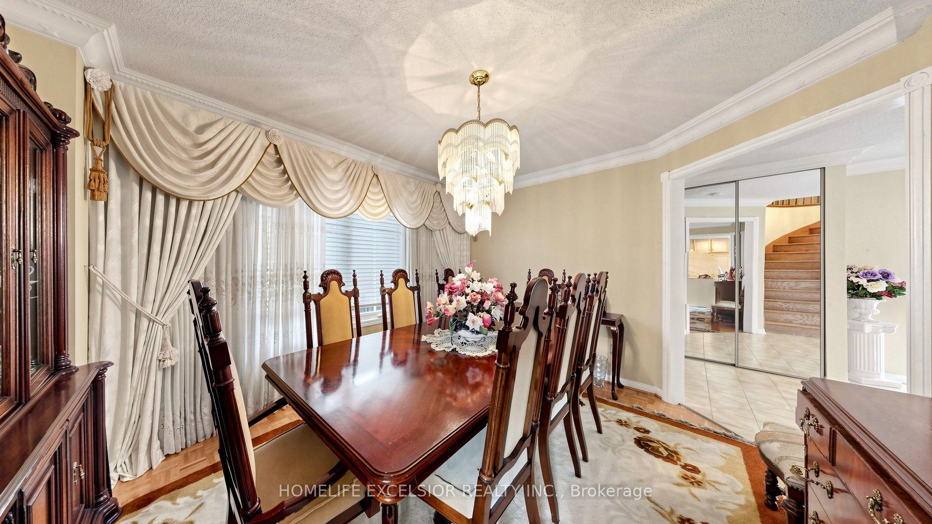 Photo 9 of 190 Raymerville Drive, Markham, Raymerville — HOMEH