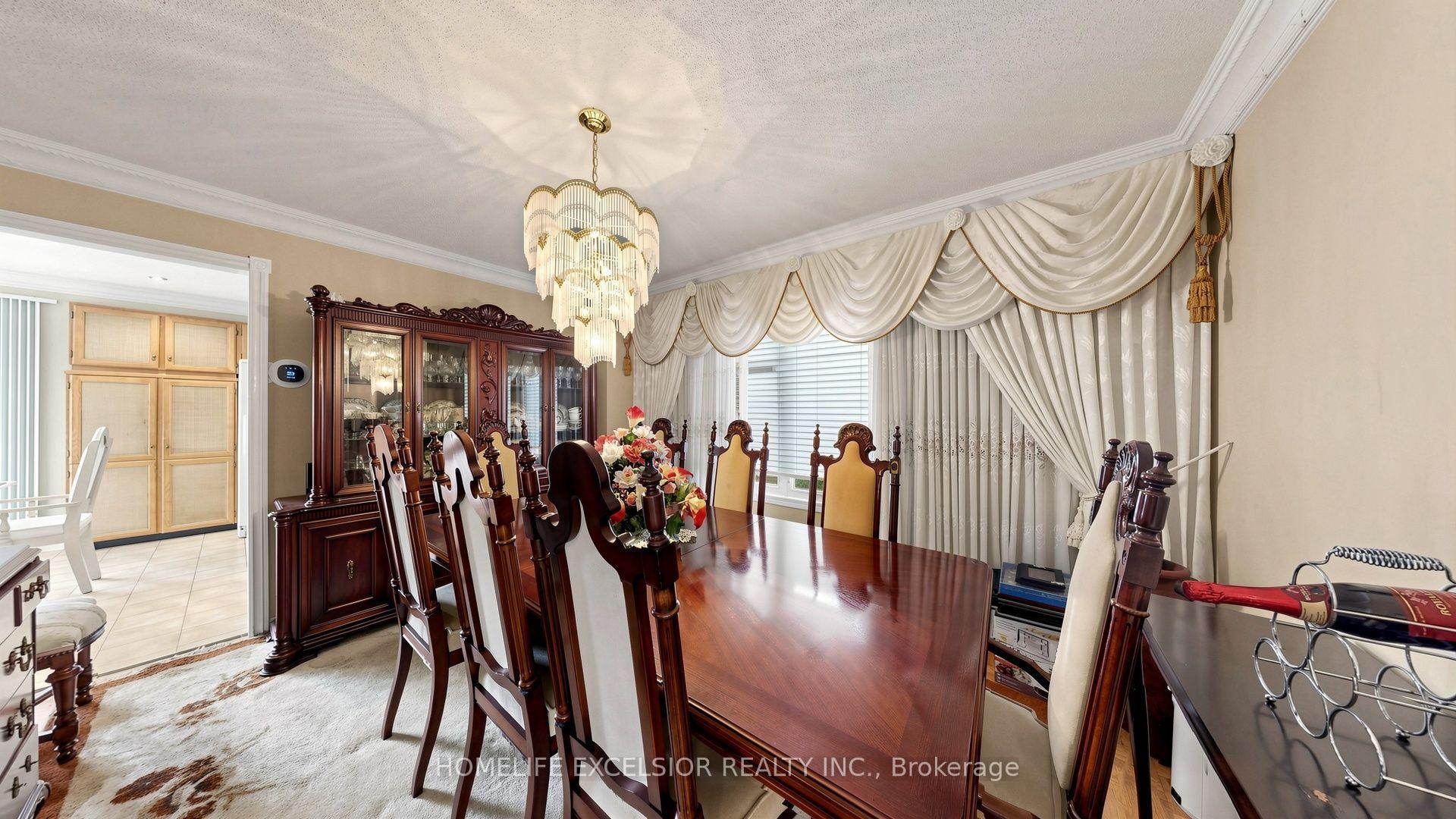 Photo 10 of 190 Raymerville Drive, Markham, Raymerville — HOMEH
