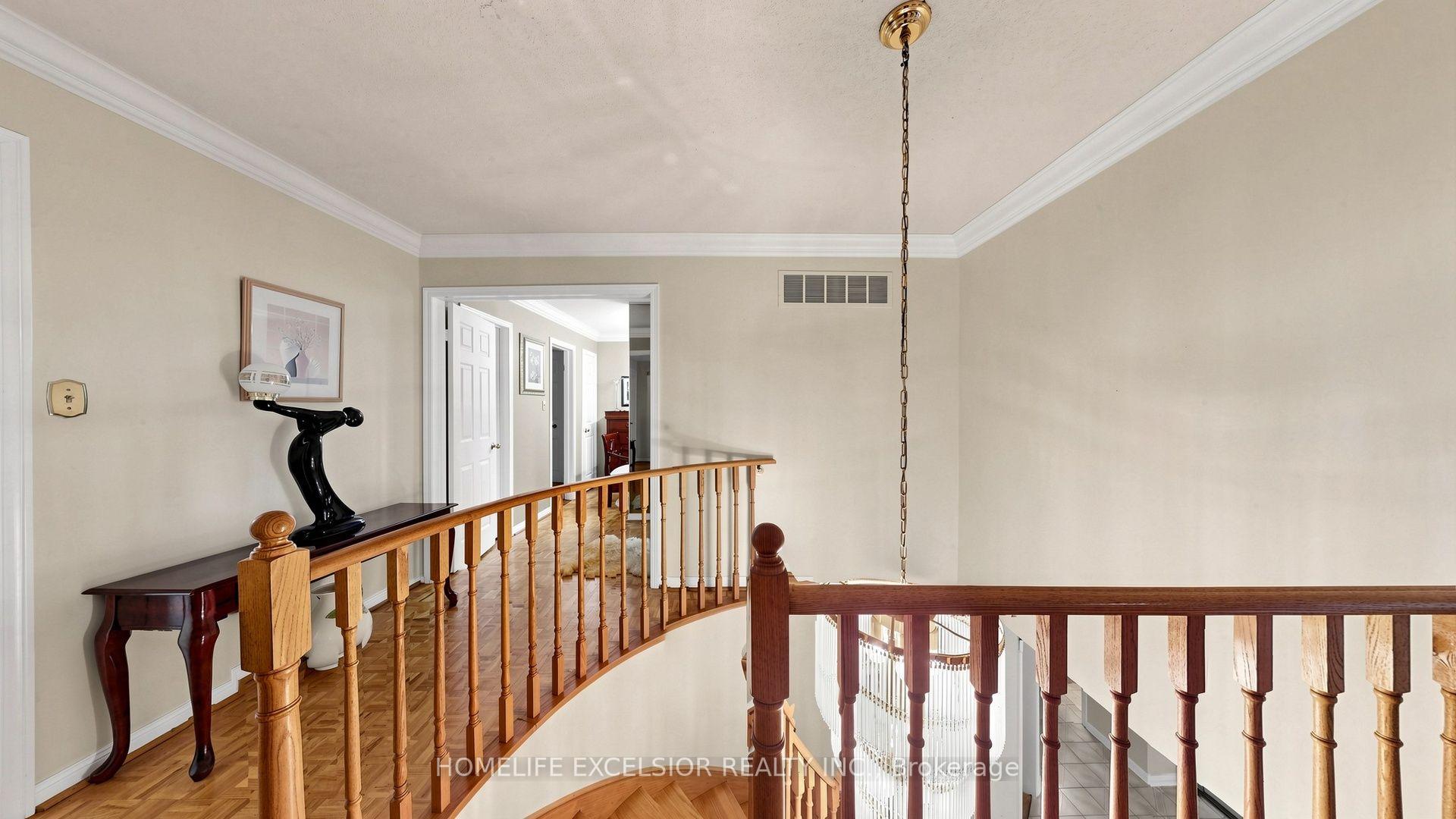 Photo 40 of 190 Raymerville Drive, Markham, Raymerville — HOMEH