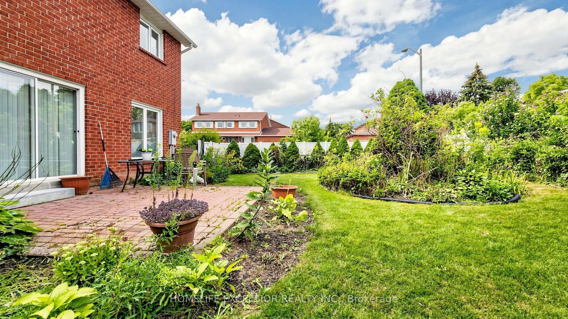 Photo 48 of 190 Raymerville Drive, Markham, Raymerville — HOMEH