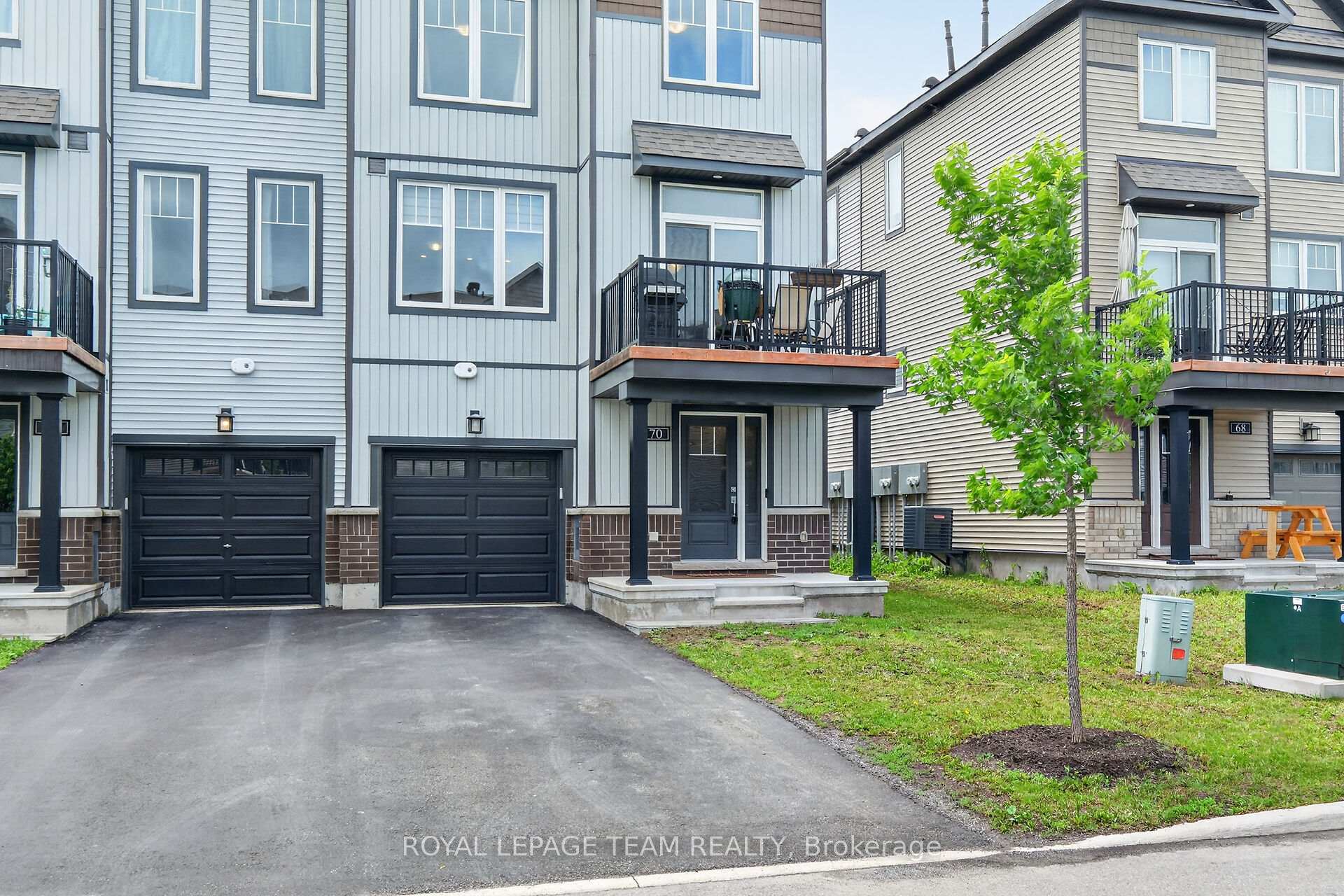 Photo 3 of 70 Cordage Street, Ottawa, Avalon East — HOMEH