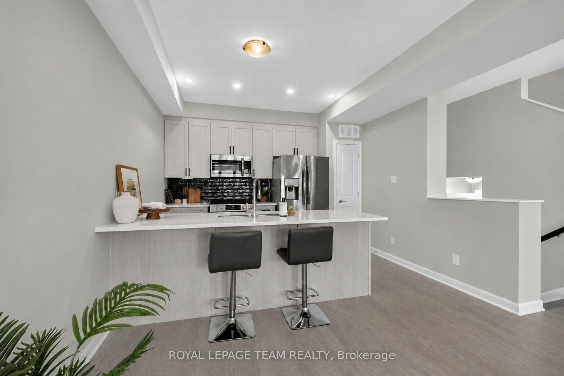 Photo 19 of 70 Cordage Street, Ottawa, Avalon East — HOMEH