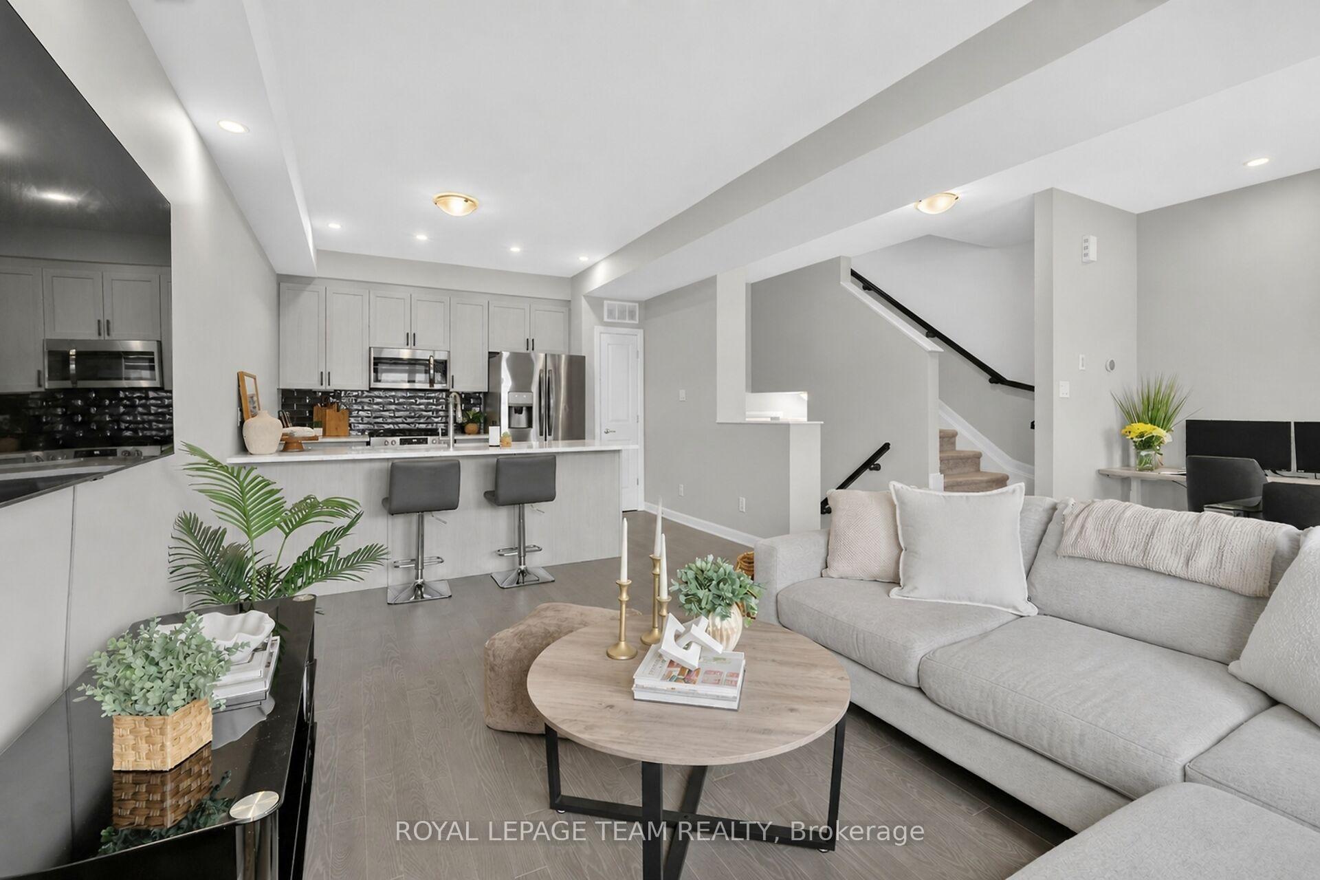 Photo 24 of 70 Cordage Street, Ottawa, Avalon East — HOMEH