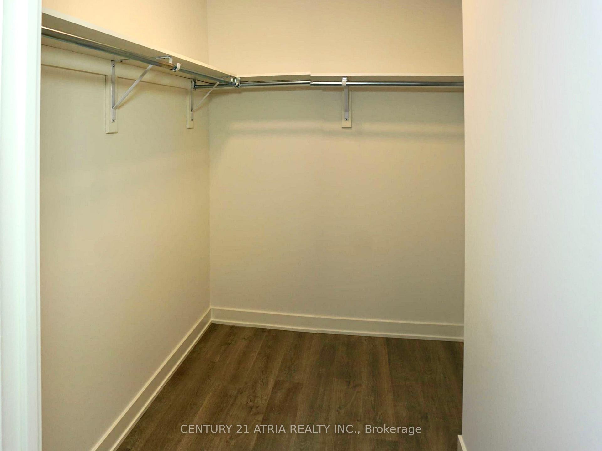 Photo 5 of Unit 619A, 30 Upper Mall Way, Vaughan, Brownridge — HOMEH