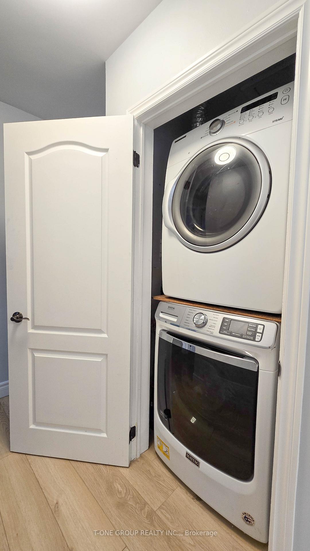 Photo 10 of Unit MAIN, 452 Lynett Crescent, Richmond Hill, Crosby — HOMEH