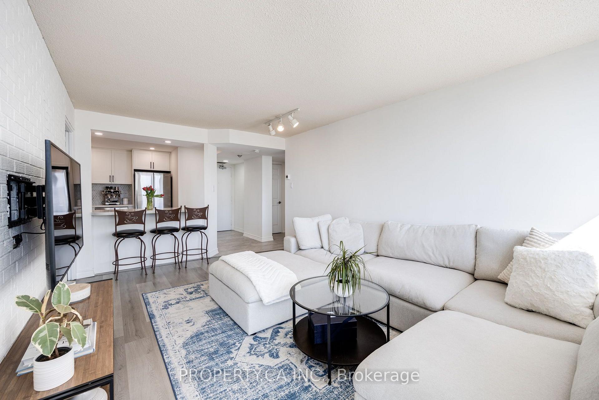 Photo 1 of Unit 813, 705 King Street W, Toronto, Niagara — HOMEH