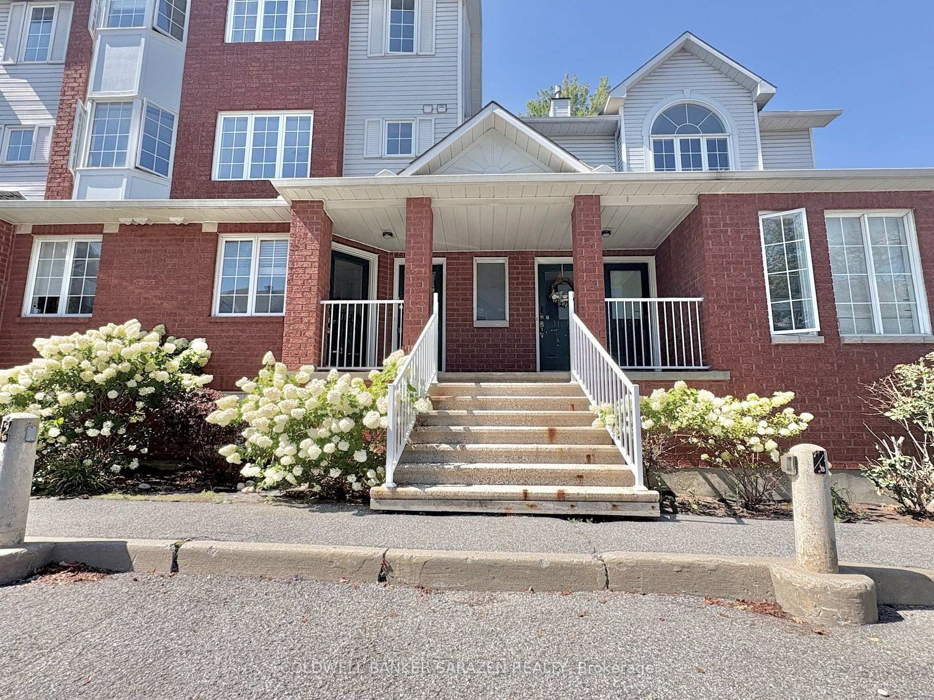 Photo of Unit F, 112 Centrepointe Drive