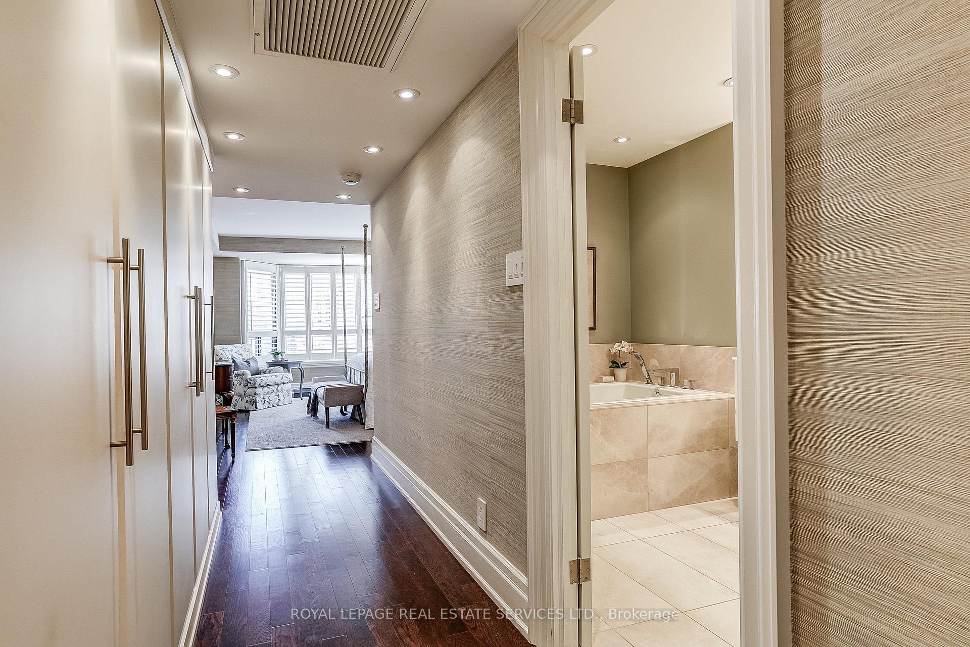 Photo 16 of Unit 1910, 175 Cumberland Estates, Toronto, The Annex — HOMEH