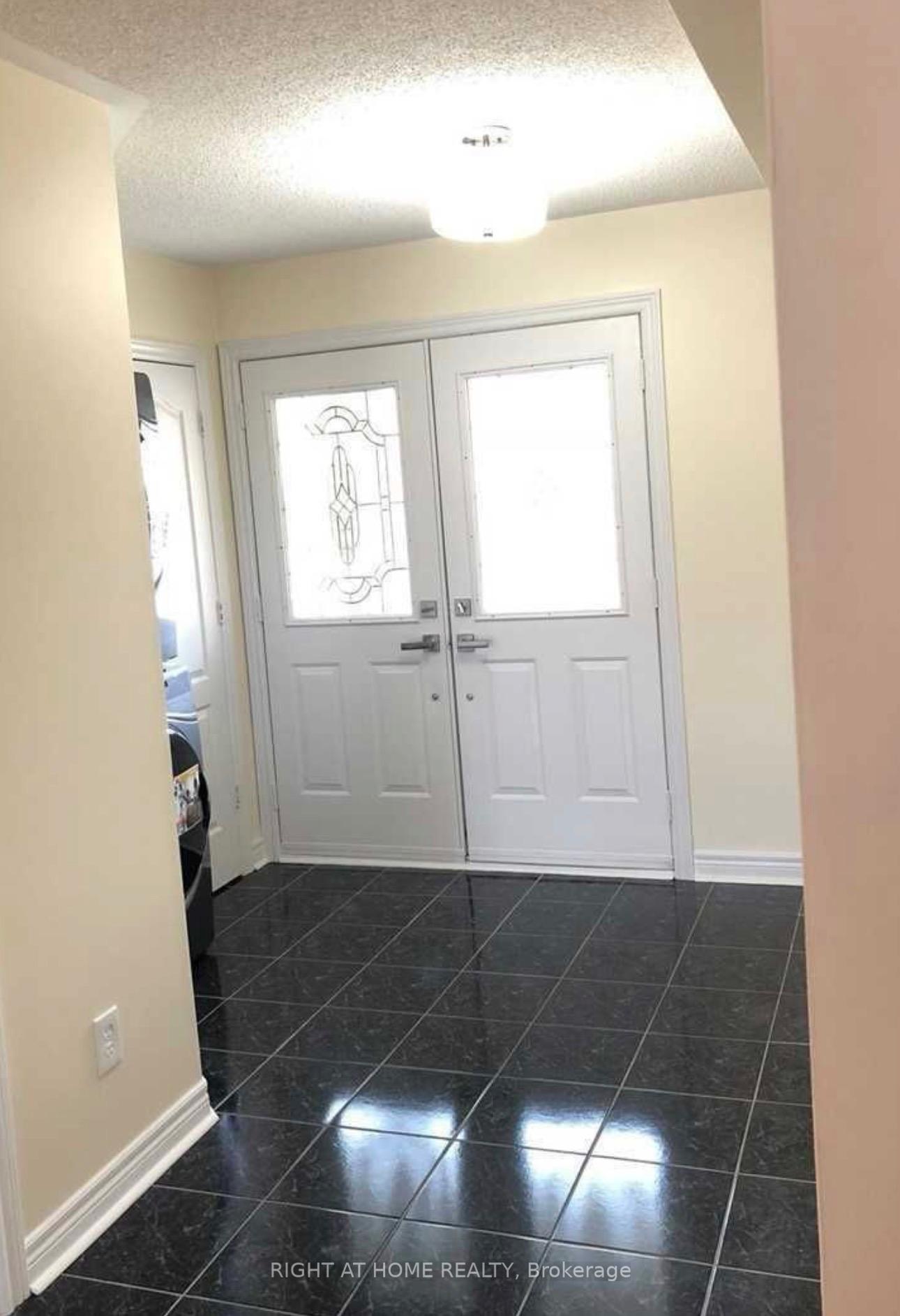 Photo 7 of Unit Main, 35 Native Trail, Vaughan, Vellore Village — HOMEH