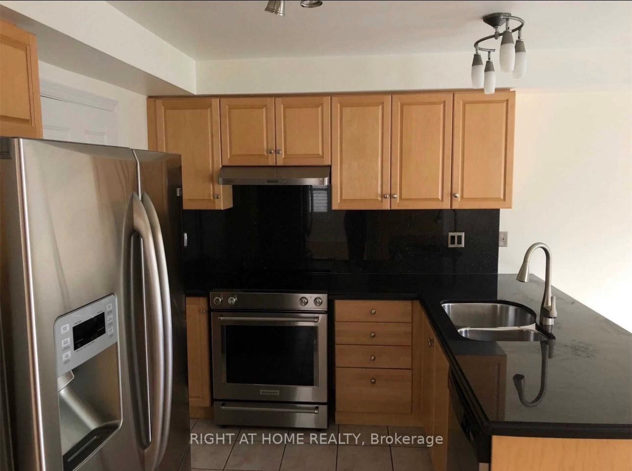 Photo 12 of Unit Main, 35 Native Trail, Vaughan, Vellore Village — HOMEH
