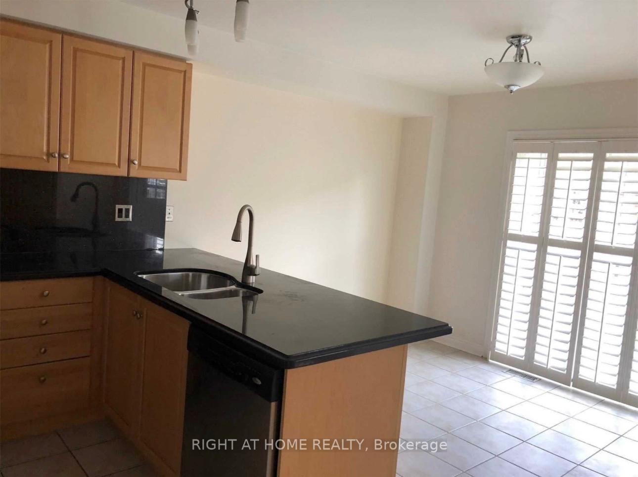 Photo 14 of Unit Main, 35 Native Trail, Vaughan, Vellore Village — HOMEH