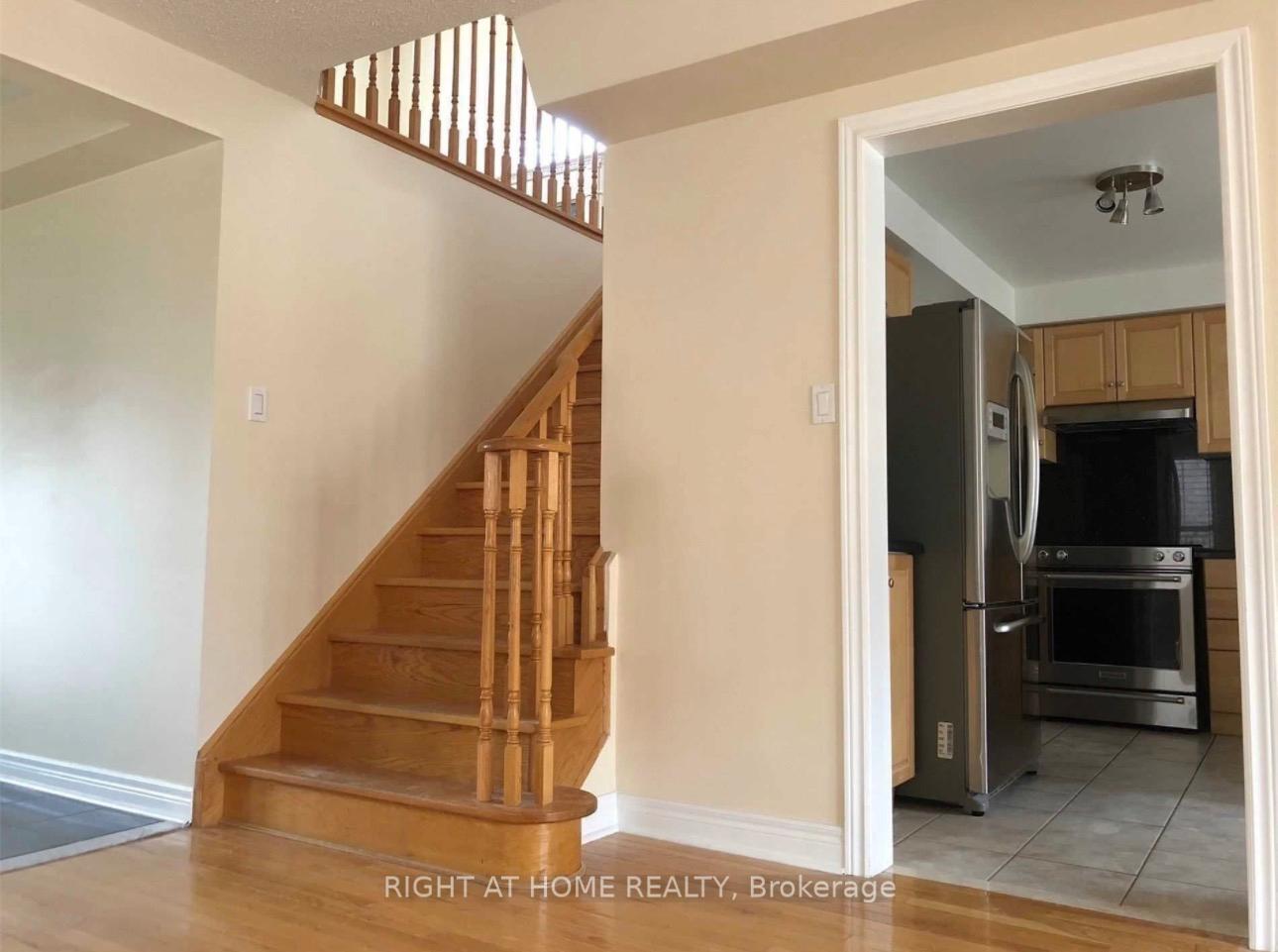 Photo 16 of Unit Main, 35 Native Trail, Vaughan, Vellore Village — HOMEH
