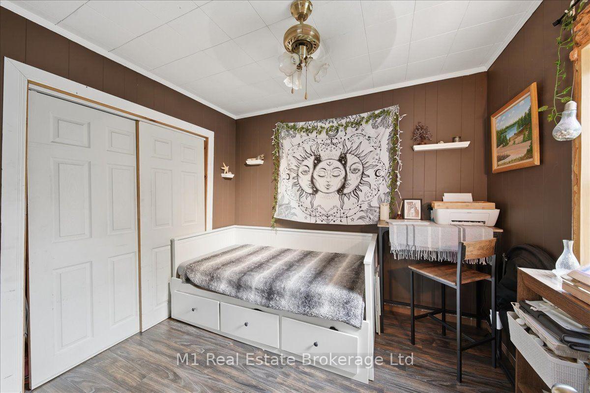 Photo 10 of 18 Wilmott Street, Huntsville — HOMEH