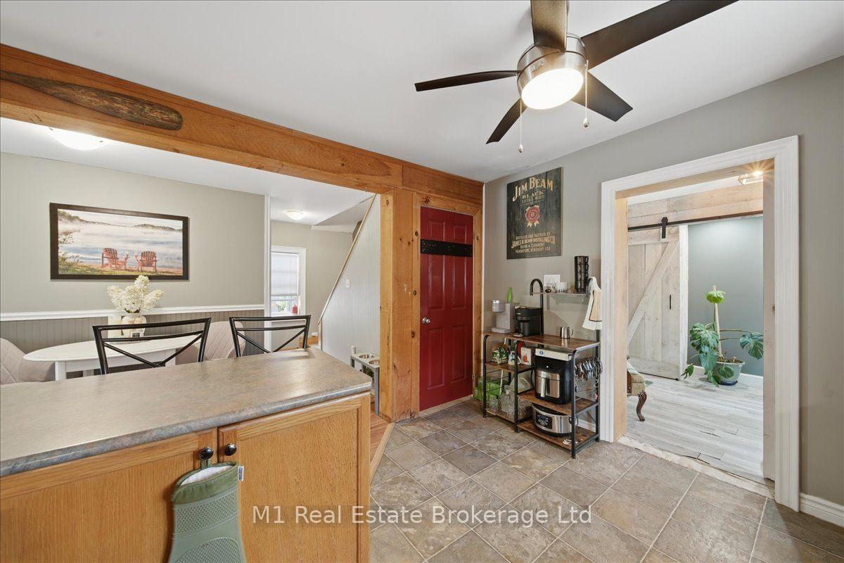 Photo 14 of 18 Wilmott Street, Huntsville — HOMEH
