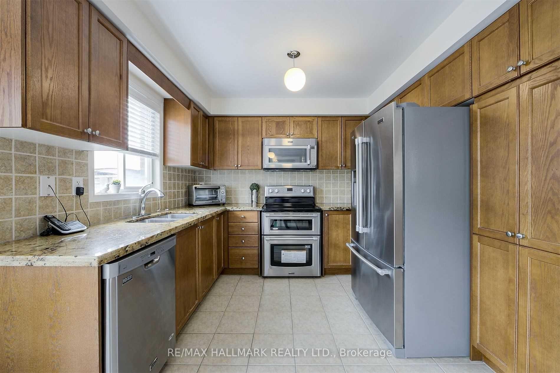 Photo 14 of 309 Golden Orchard Road, Vaughan, Patterson — HOMEH
