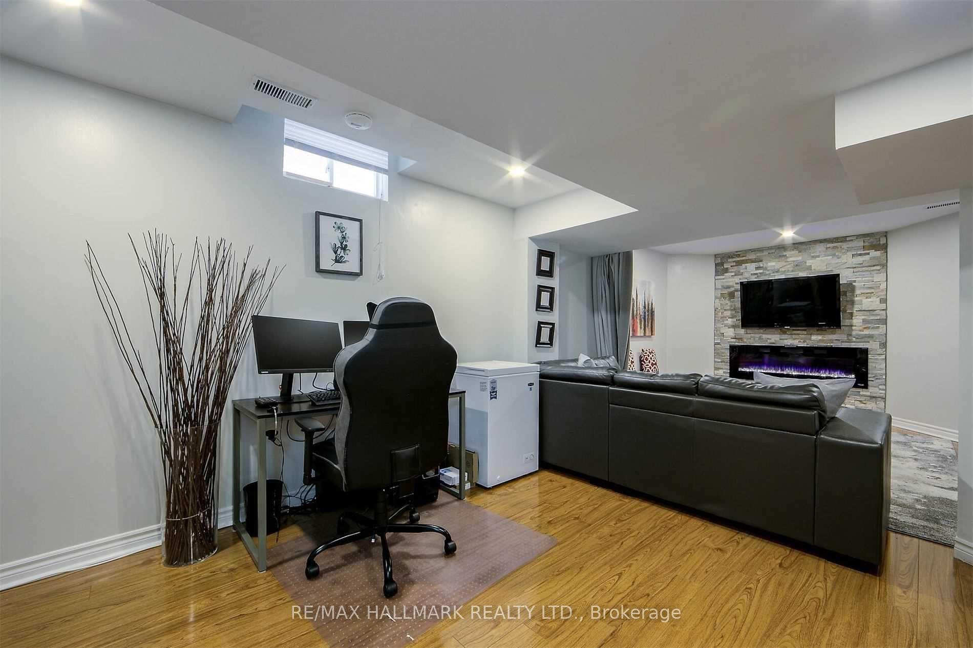 Photo 24 of 309 Golden Orchard Road, Vaughan, Patterson — HOMEH