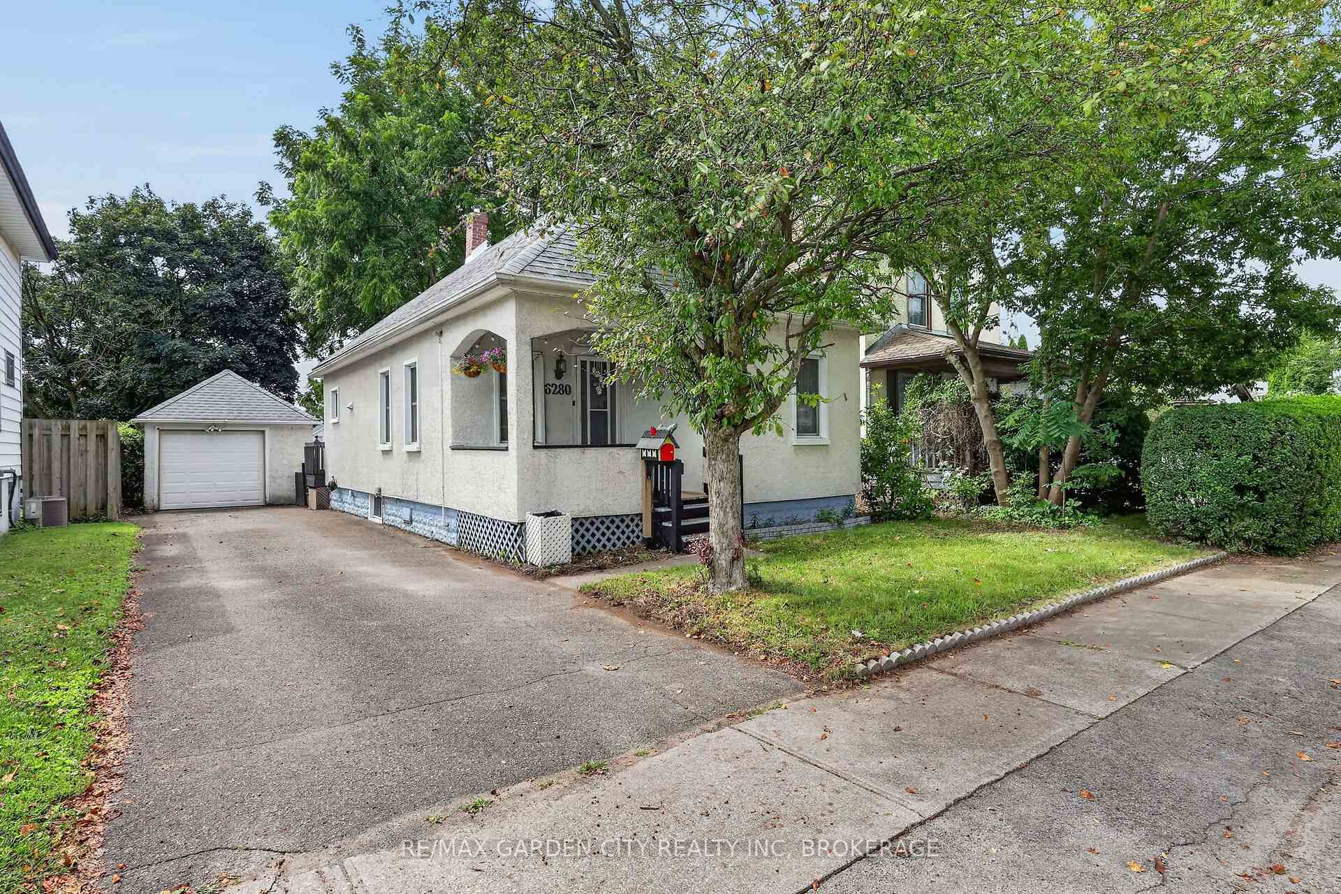 Photo 4 of 6280 Taylor Street, Niagara Falls, Dorchester — HOMEH