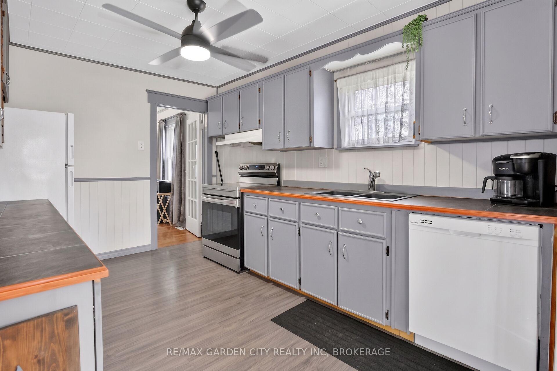 Photo 5 of 6280 Taylor Street, Niagara Falls, Dorchester — HOMEH