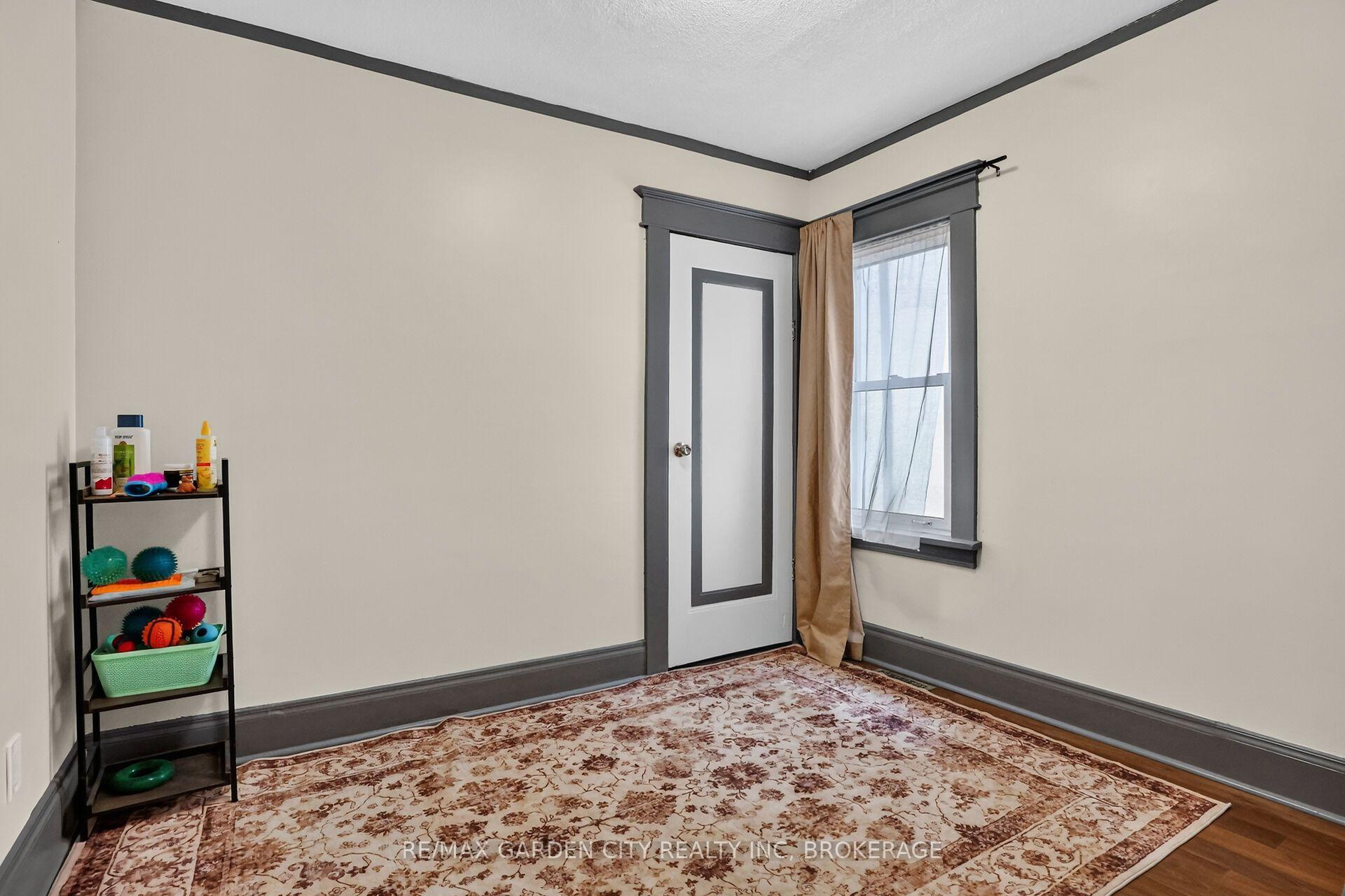 Photo 10 of 6280 Taylor Street, Niagara Falls, Dorchester — HOMEH