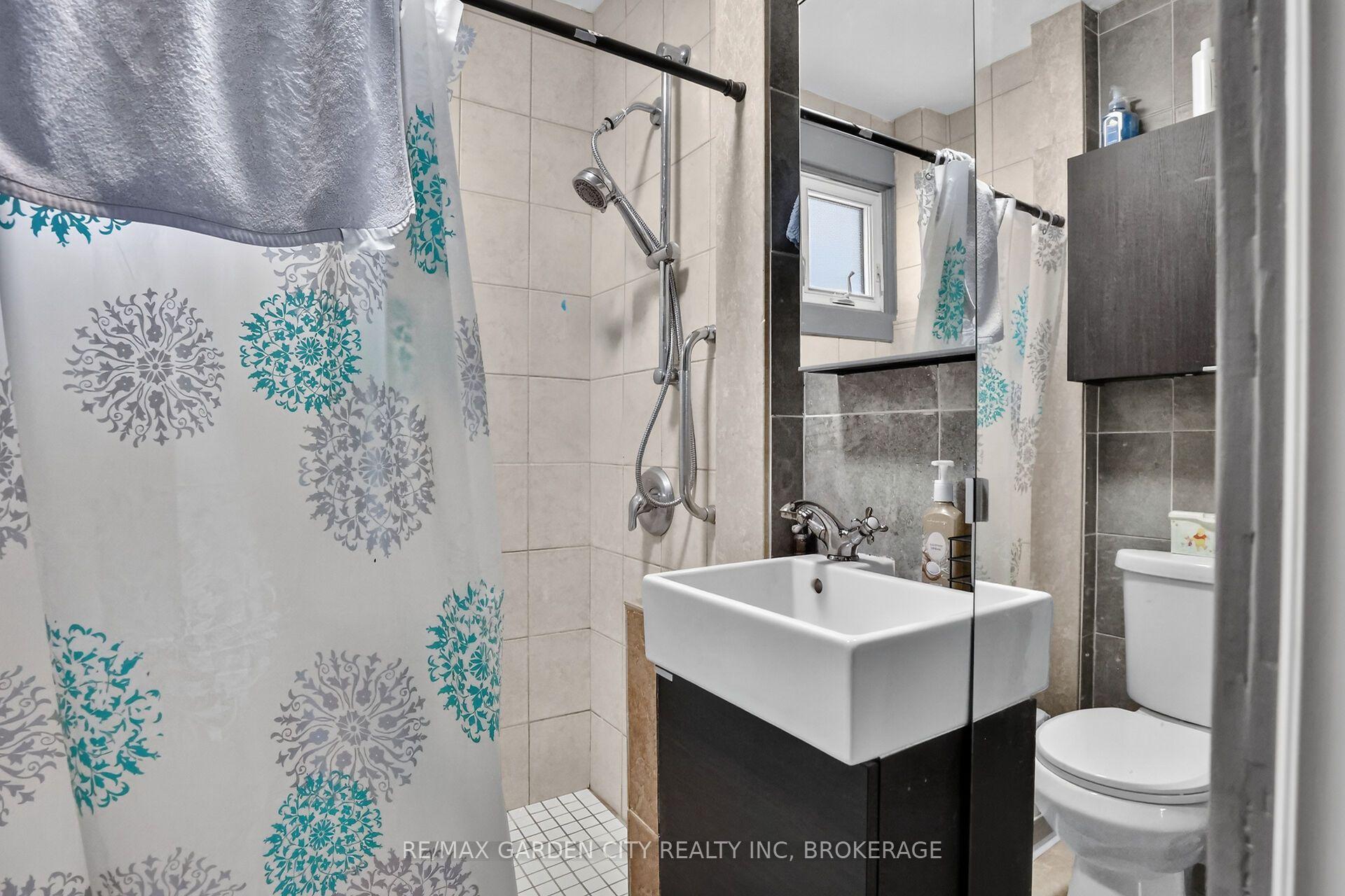 Photo 14 of 6280 Taylor Street, Niagara Falls, Dorchester — HOMEH