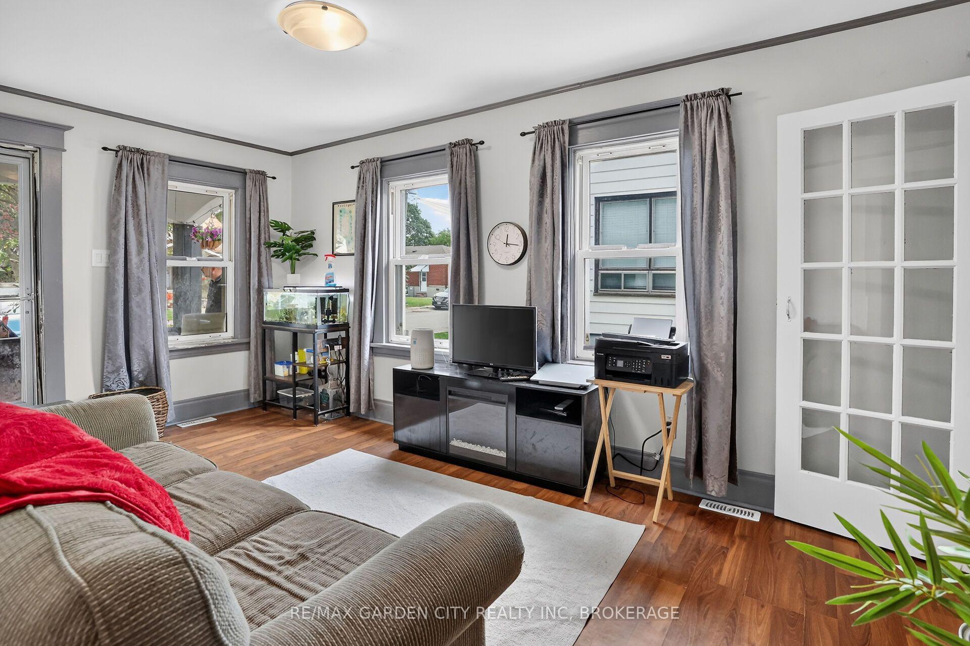 Photo 15 of 6280 Taylor Street, Niagara Falls, Dorchester — HOMEH
