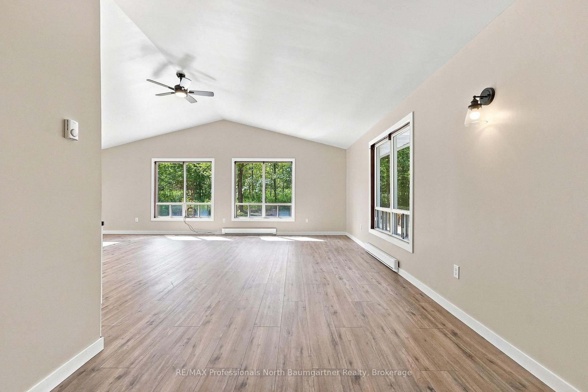 Photo 4 of 3085 Hadlington Road, Highlands East, Monmouth — HOMEH