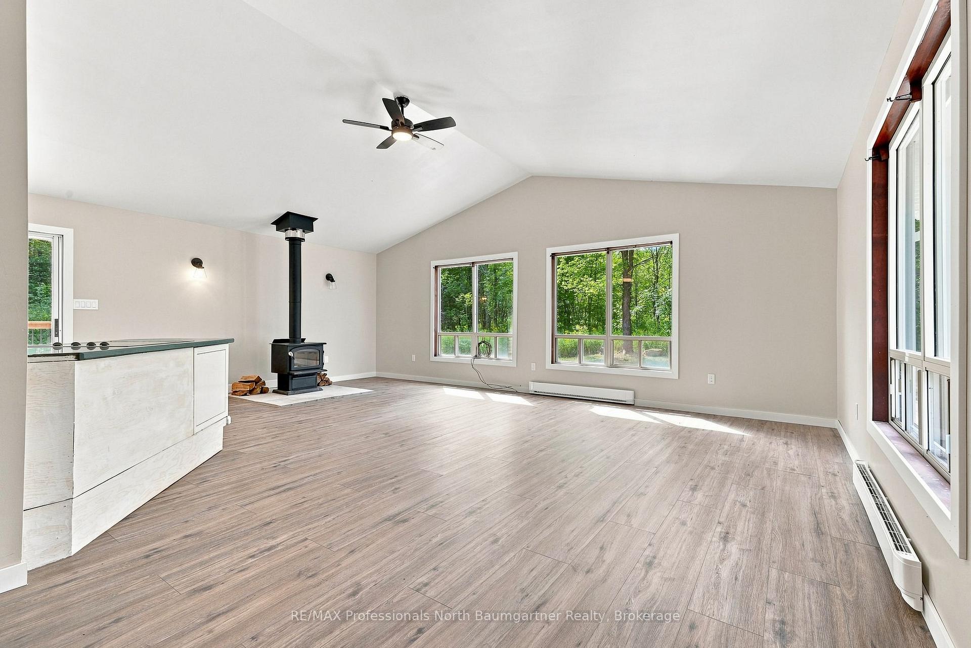 Photo 5 of 3085 Hadlington Road, Highlands East, Monmouth — HOMEH