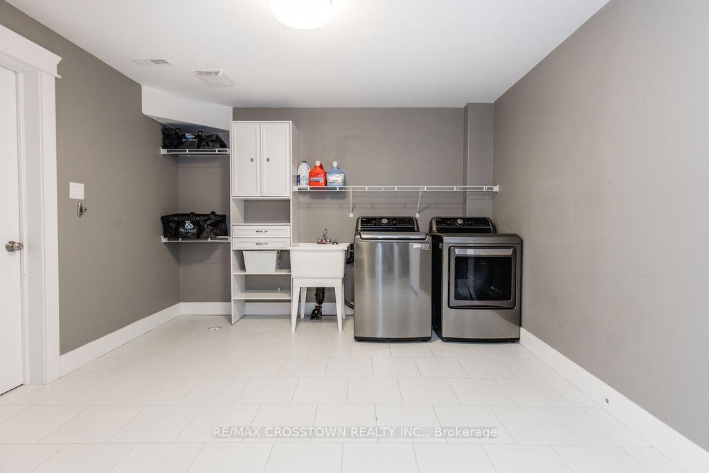 Photo 33 of 25 Mennill Drive, Springwater, Snow Valley — HOMEH