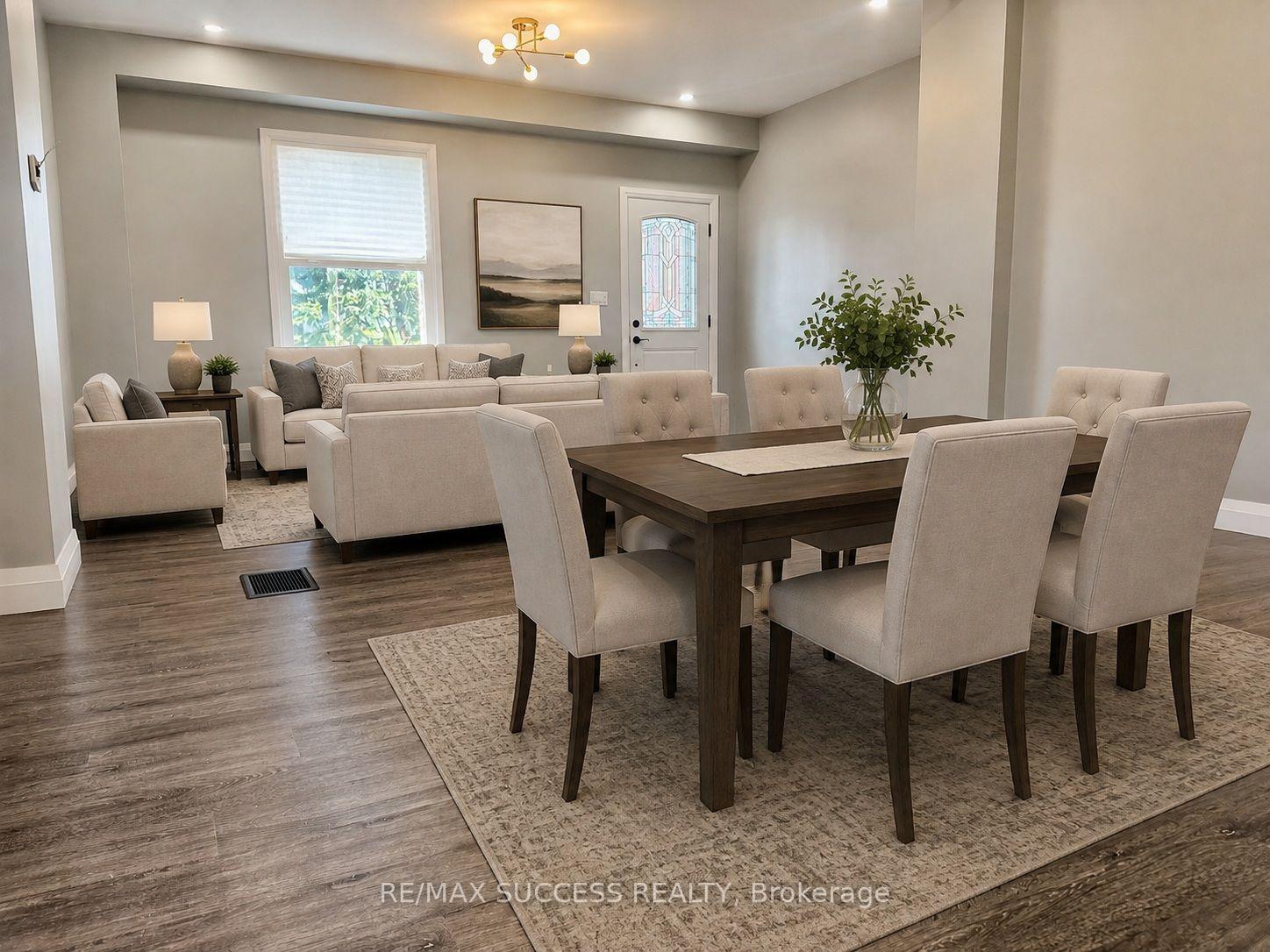 Photo 5 of 21 Webling Street, Brantford, Eagle Place East — HOMEH