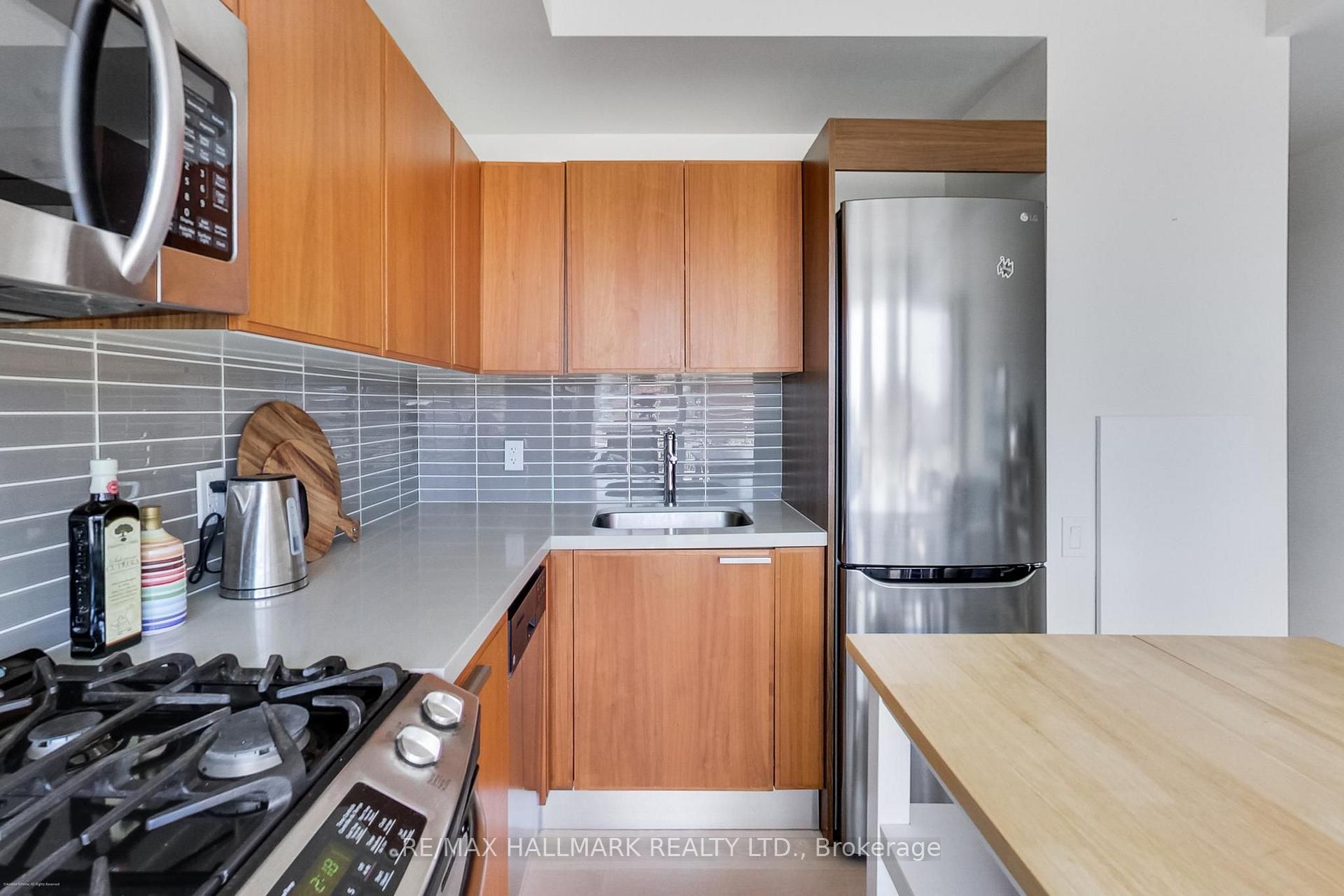 Photo 5 of Unit 317, 318 King Street E, Toronto, Moss Park — HOMEH